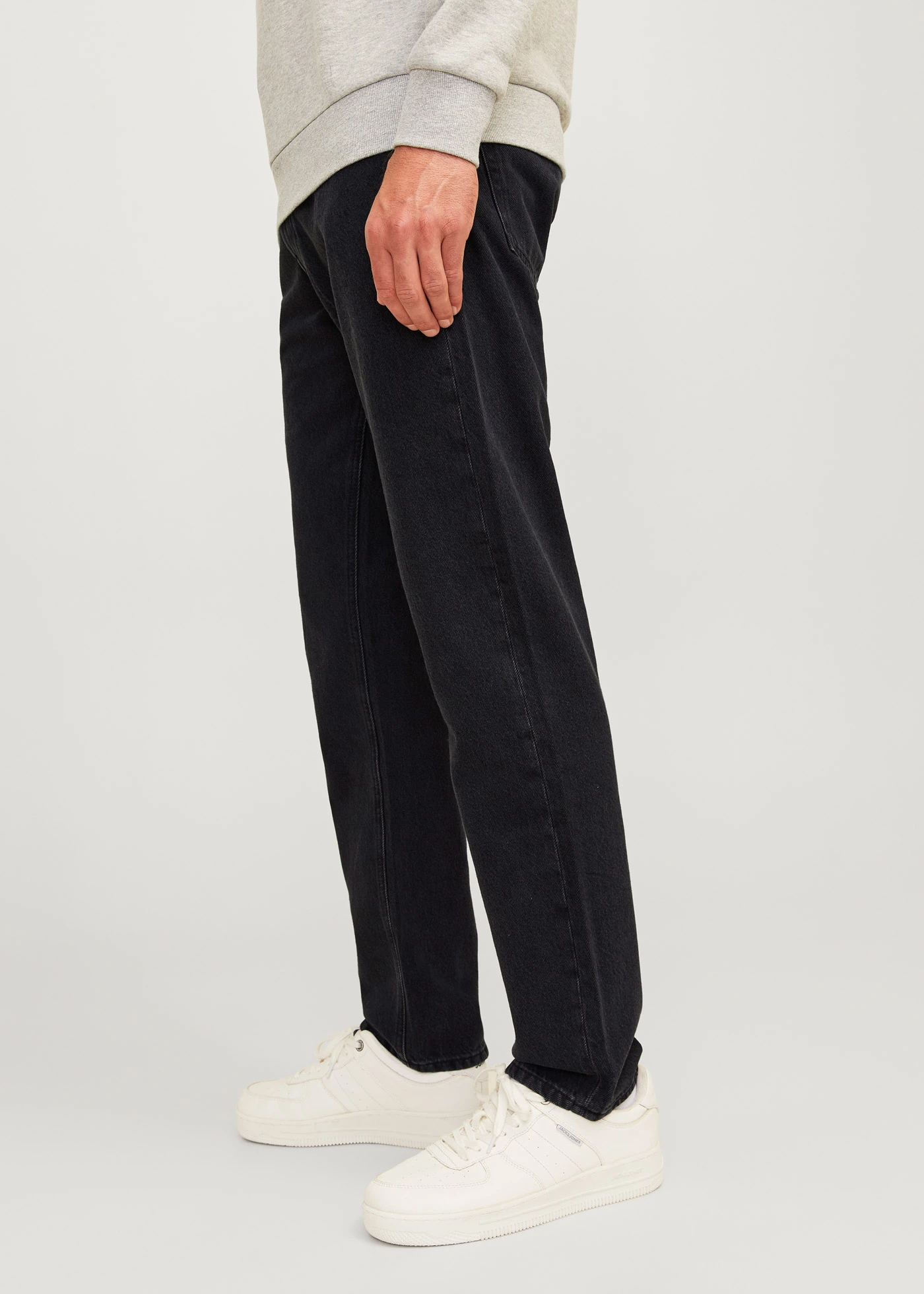 Jean JJ REBEL loose, 100% coton • noir denim • Boutique bonprix