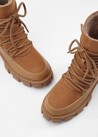 Gevoerde veterboots, Kleur: hazelnoot