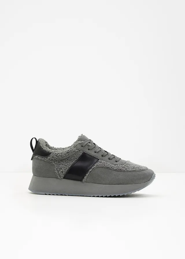 Plateau sneakers