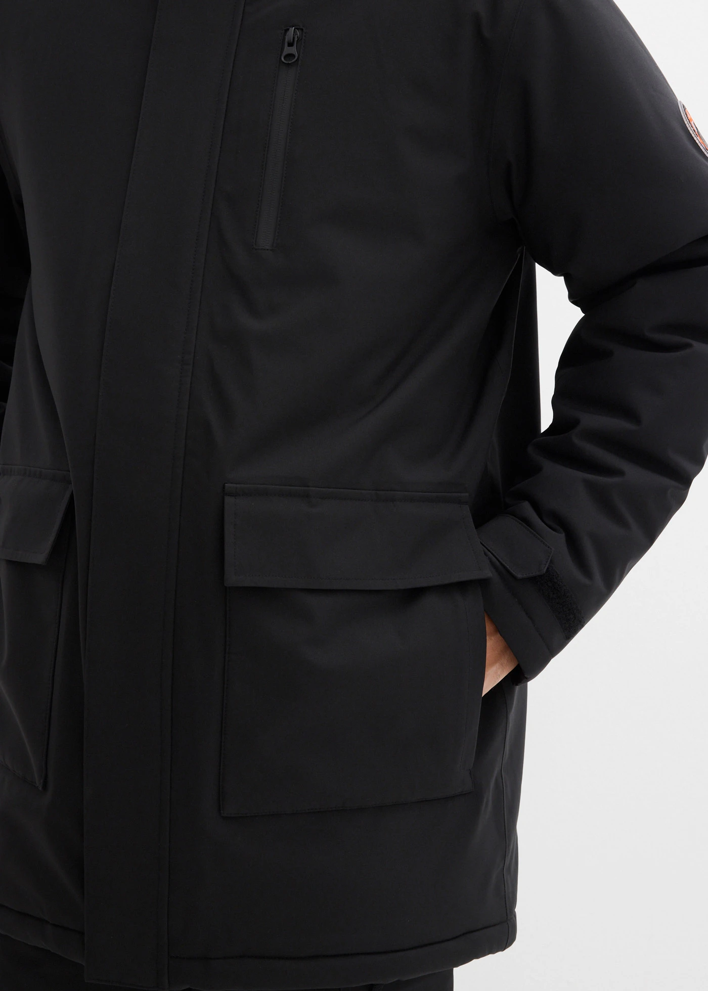 Parka imperméable en matière technique avec doublure matelassée • noir • Boutique bonprix