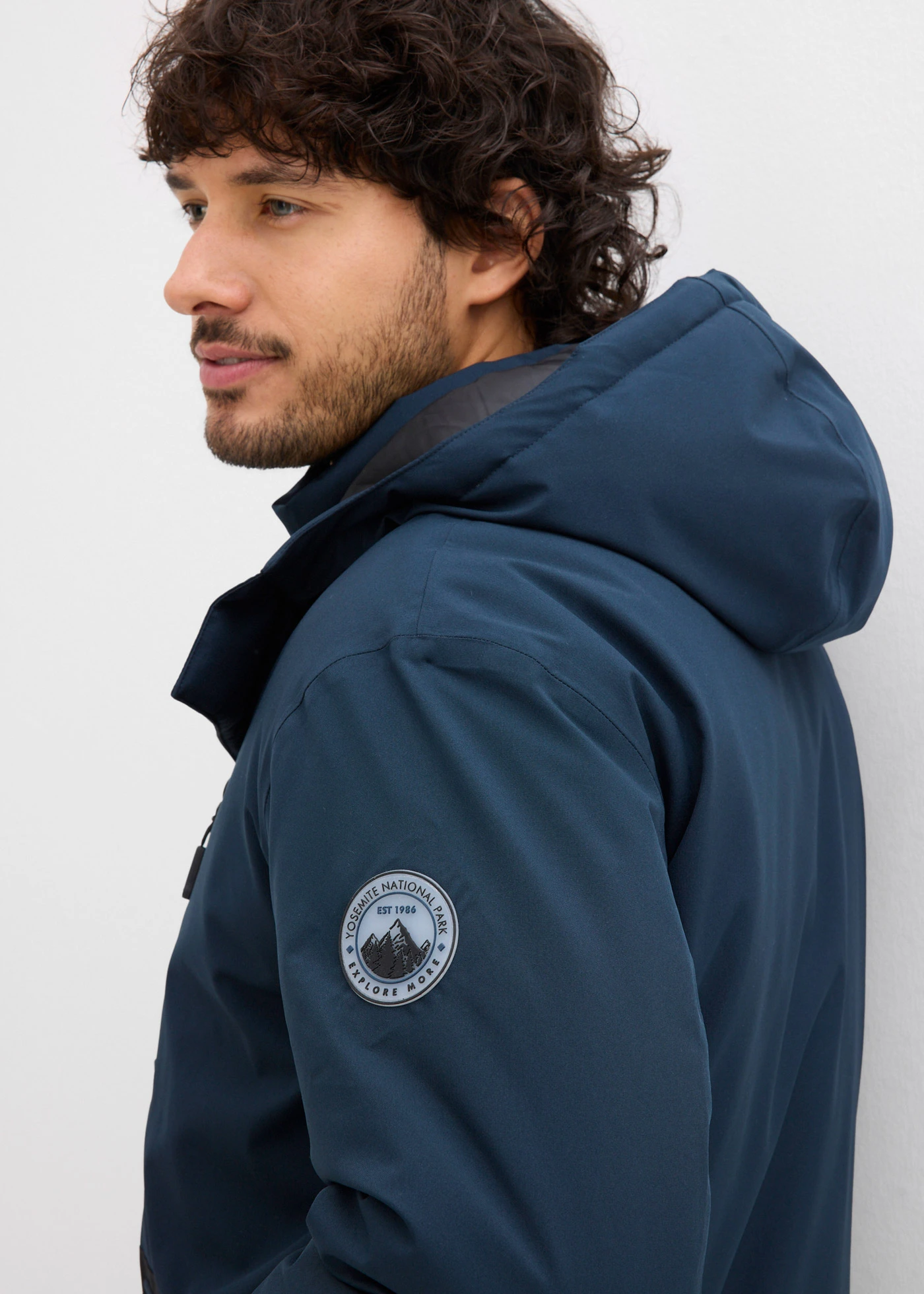 Parka d’hiver imperméable et coupe-vent • bleu foncé • Boutique bonprix