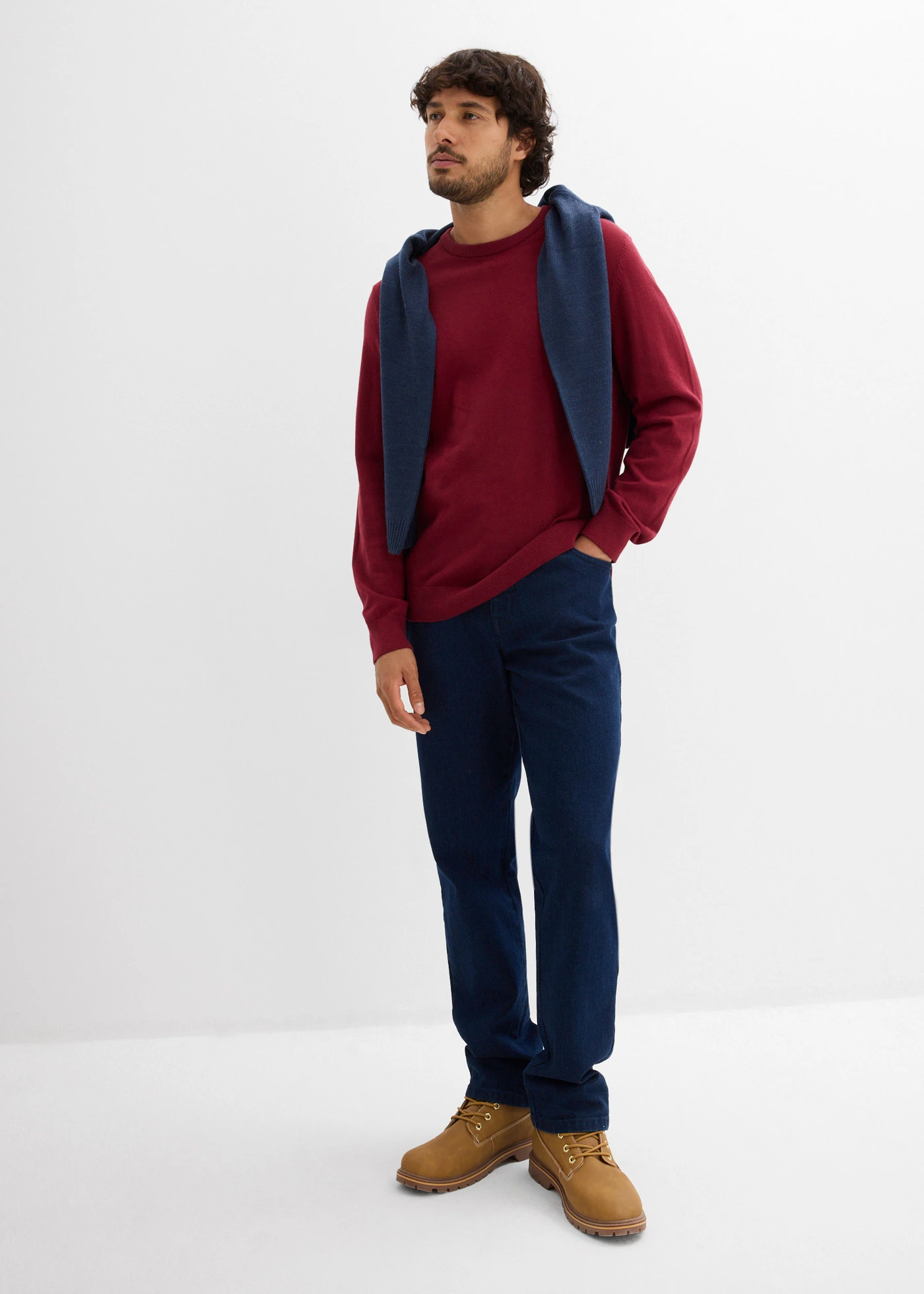 Pull doux en fine maille de coton majoritaire • rouge prune • Boutique bonprix