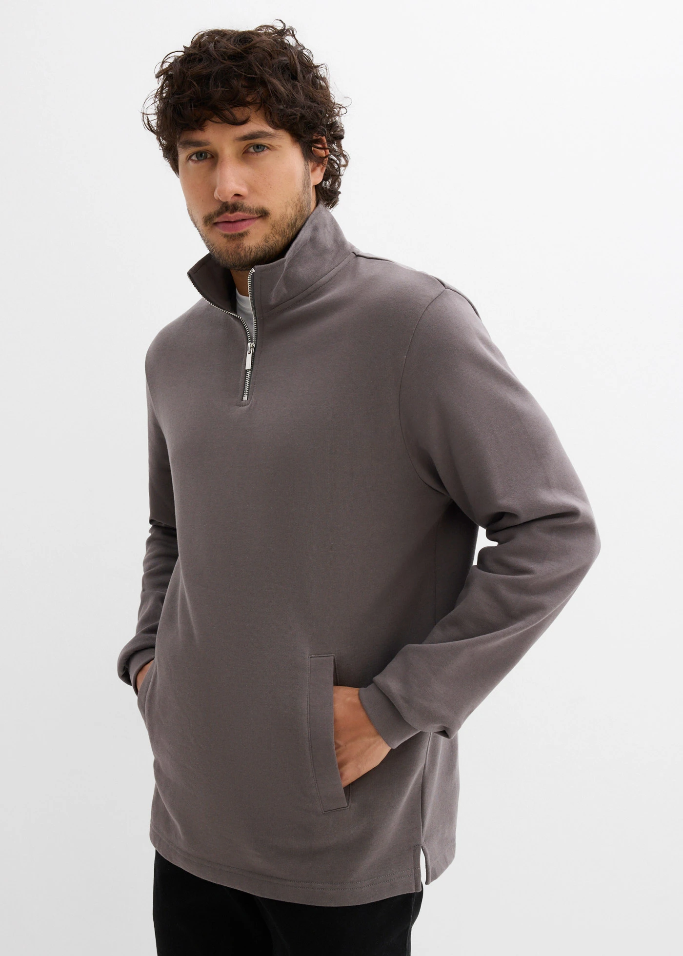 Sweater van biologisch katoen met rechte onderrand en praktische zakken • grijs • bonprix online shop