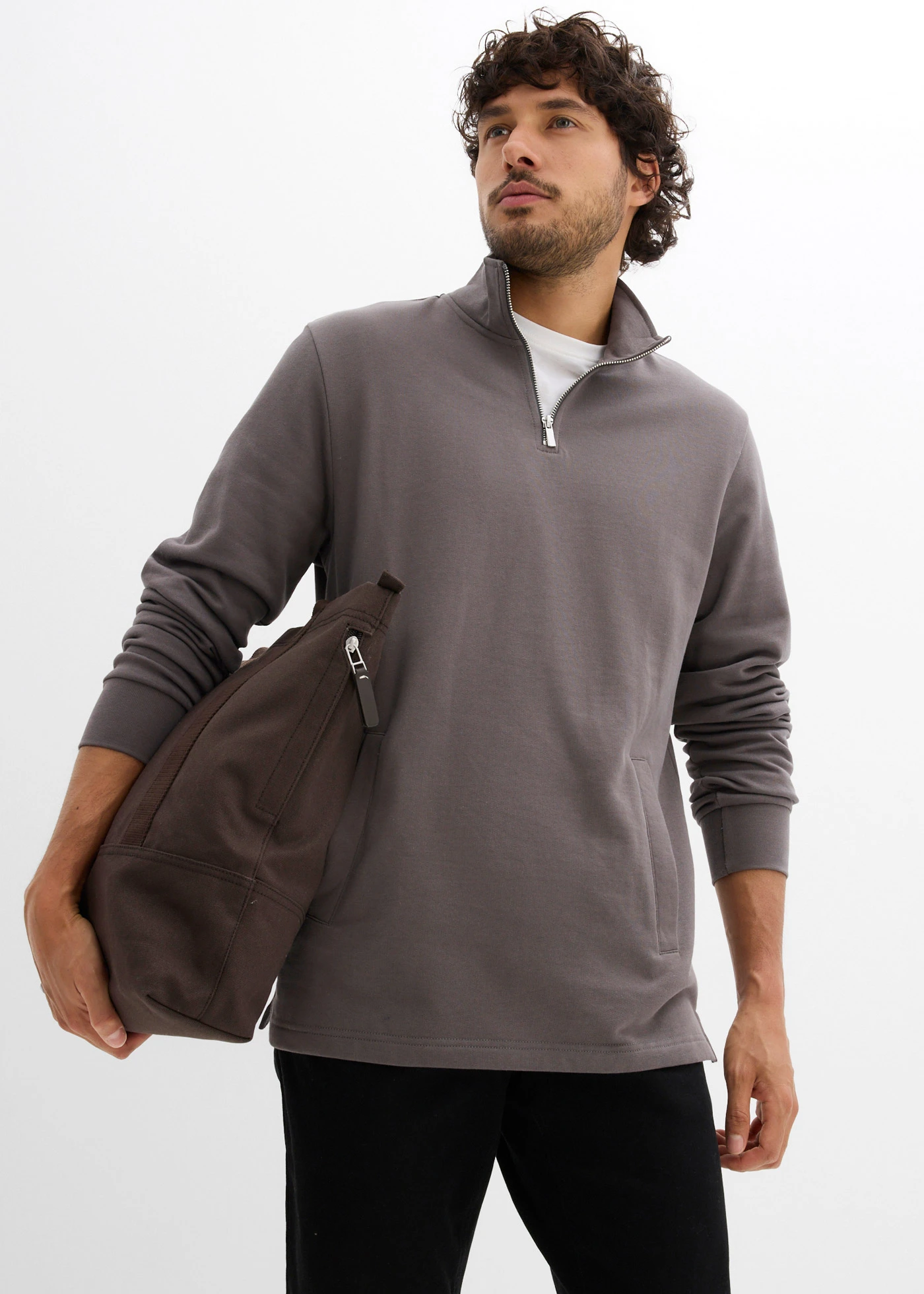 Sweater van biologisch katoen met rechte onderrand en praktische zakken • grijs • bonprix online shop