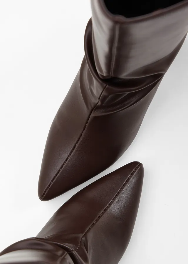 Bottes, Couleur: marron foncé
