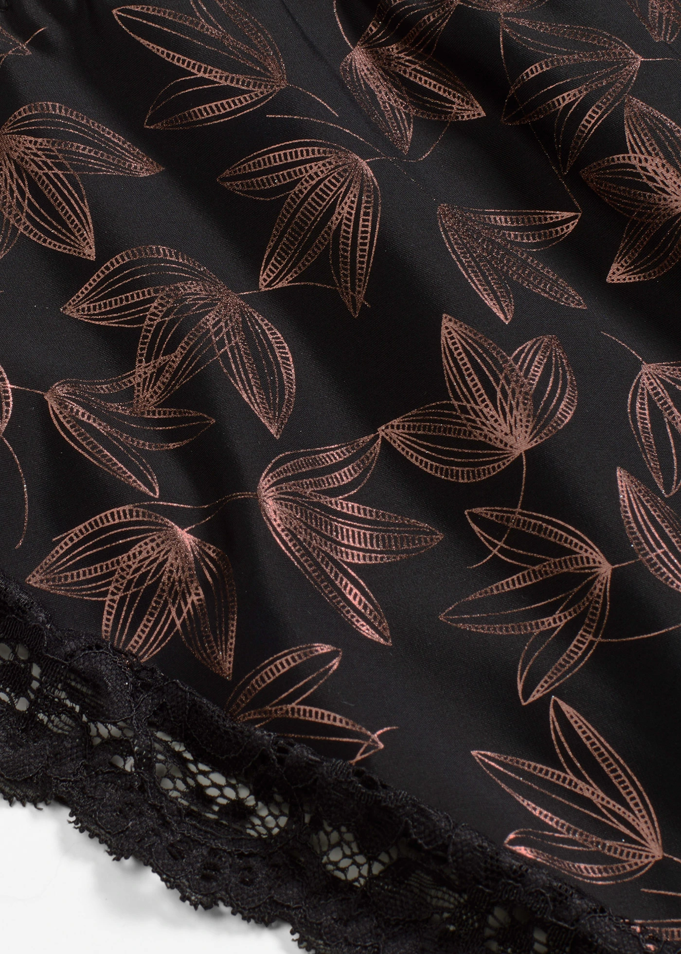 Maxikalhotky s třpytivým potiskem • černo-měděná metalická • bonprix obchod