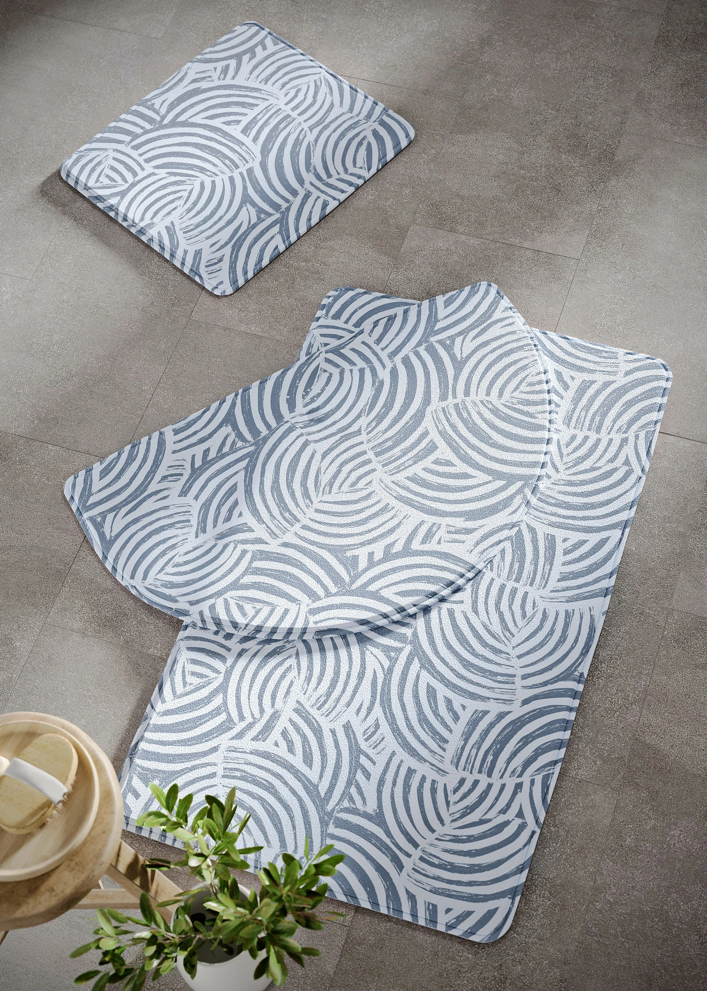 Tapis de bain à mémoire de forme • bleu • Boutique bonprix