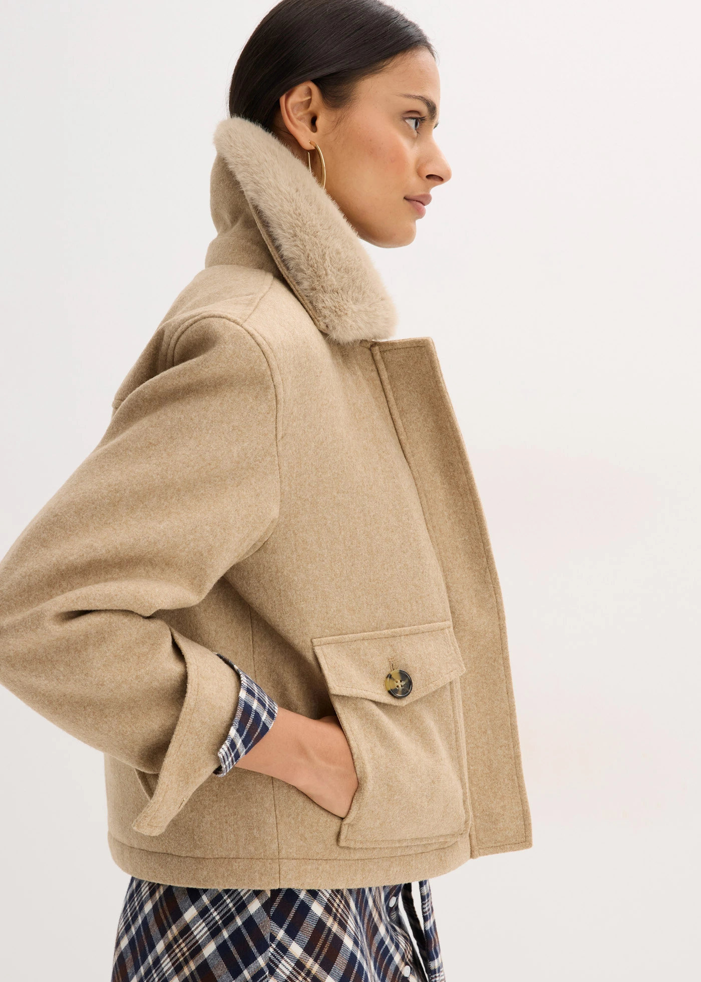 Zimní bunda s vlněným vzhledem • světlá khaki melír • bonprix obchod