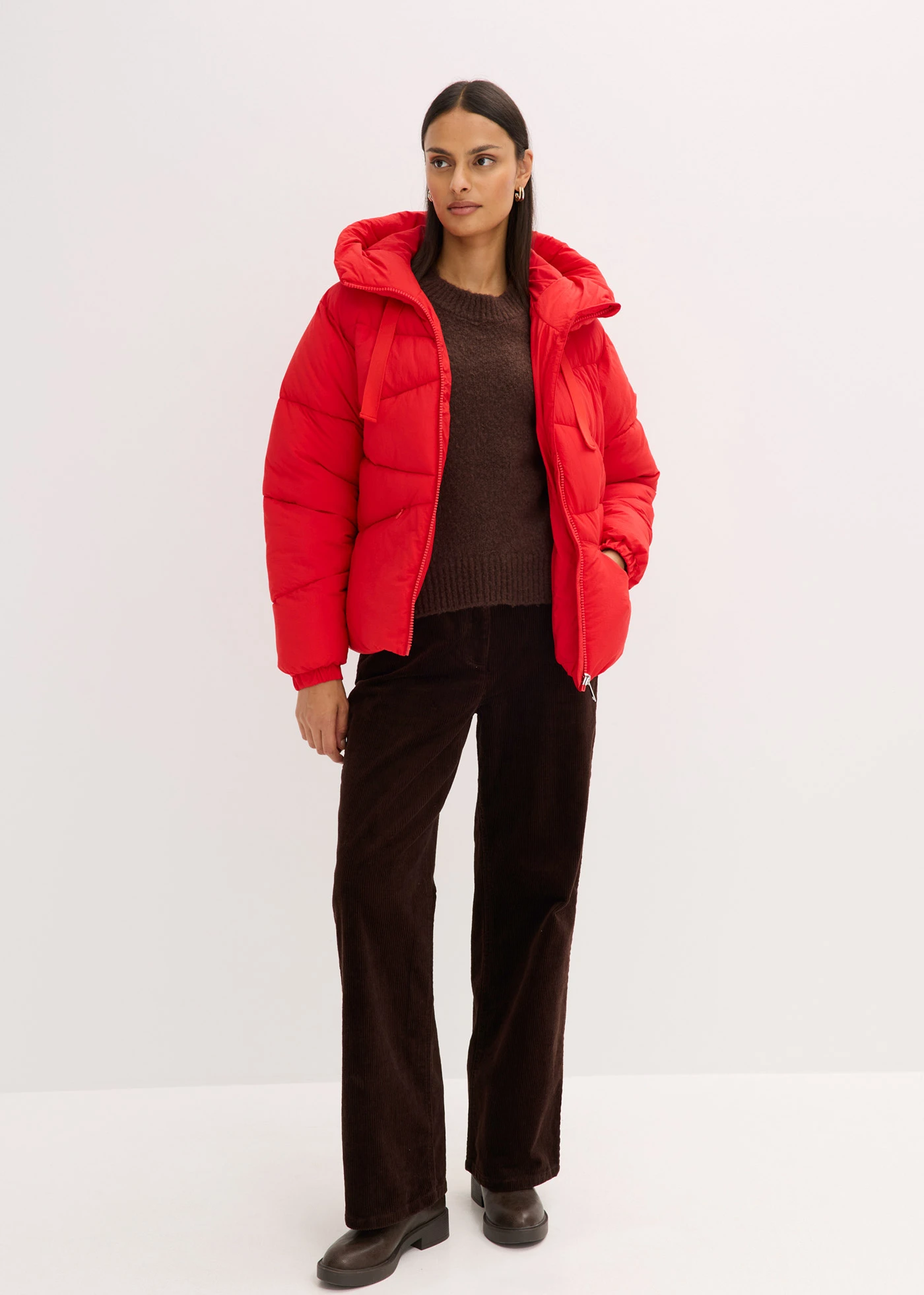 Doudoune déperlante • rouge lave • Boutique bonprix