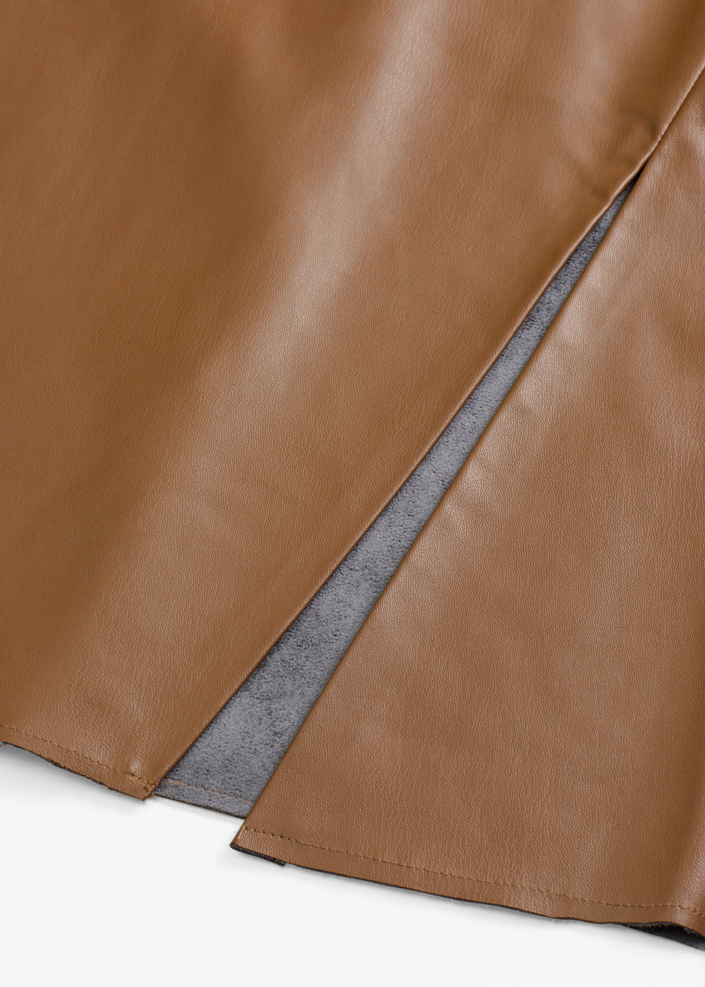 Pouzdrová sukně z umělé kůže • pimentová hnědá • bonprix obchod