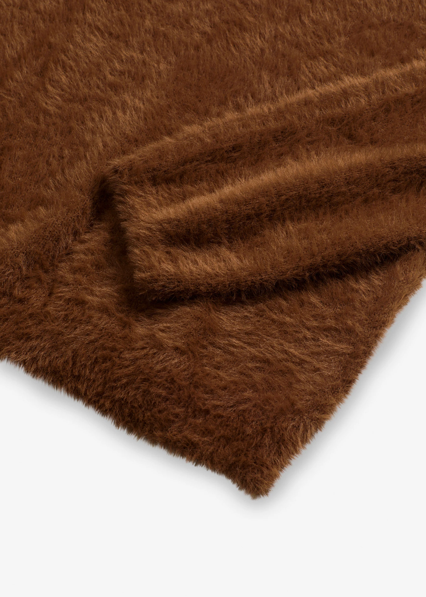 Svetr s plyšovým vzhledem • pimentová hnědá • bonprix obchod