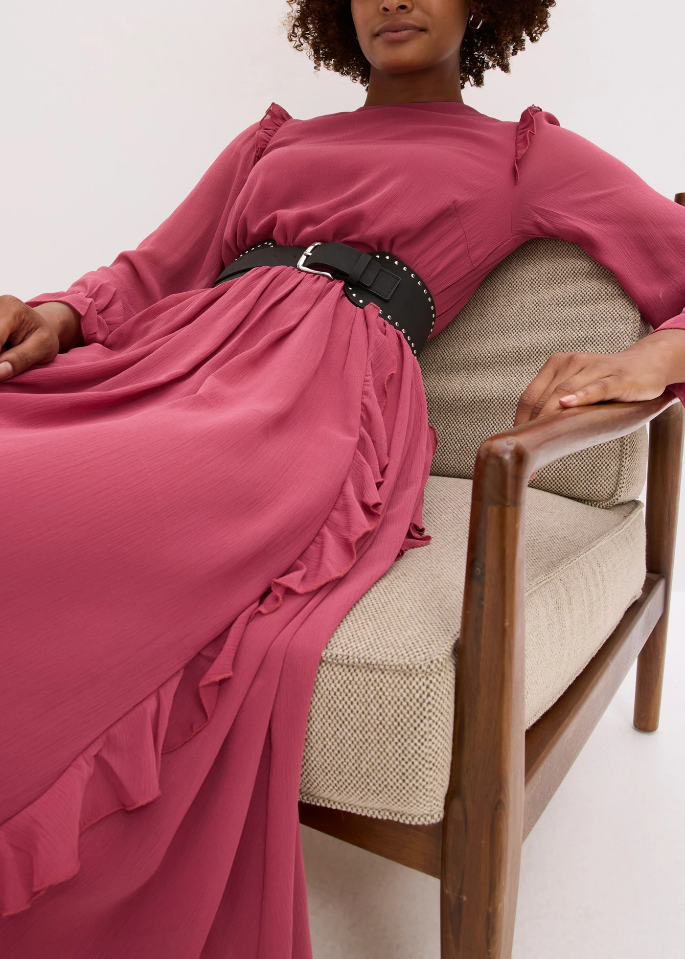 Robe en mousseline à volants • framboise • Boutique bonprix