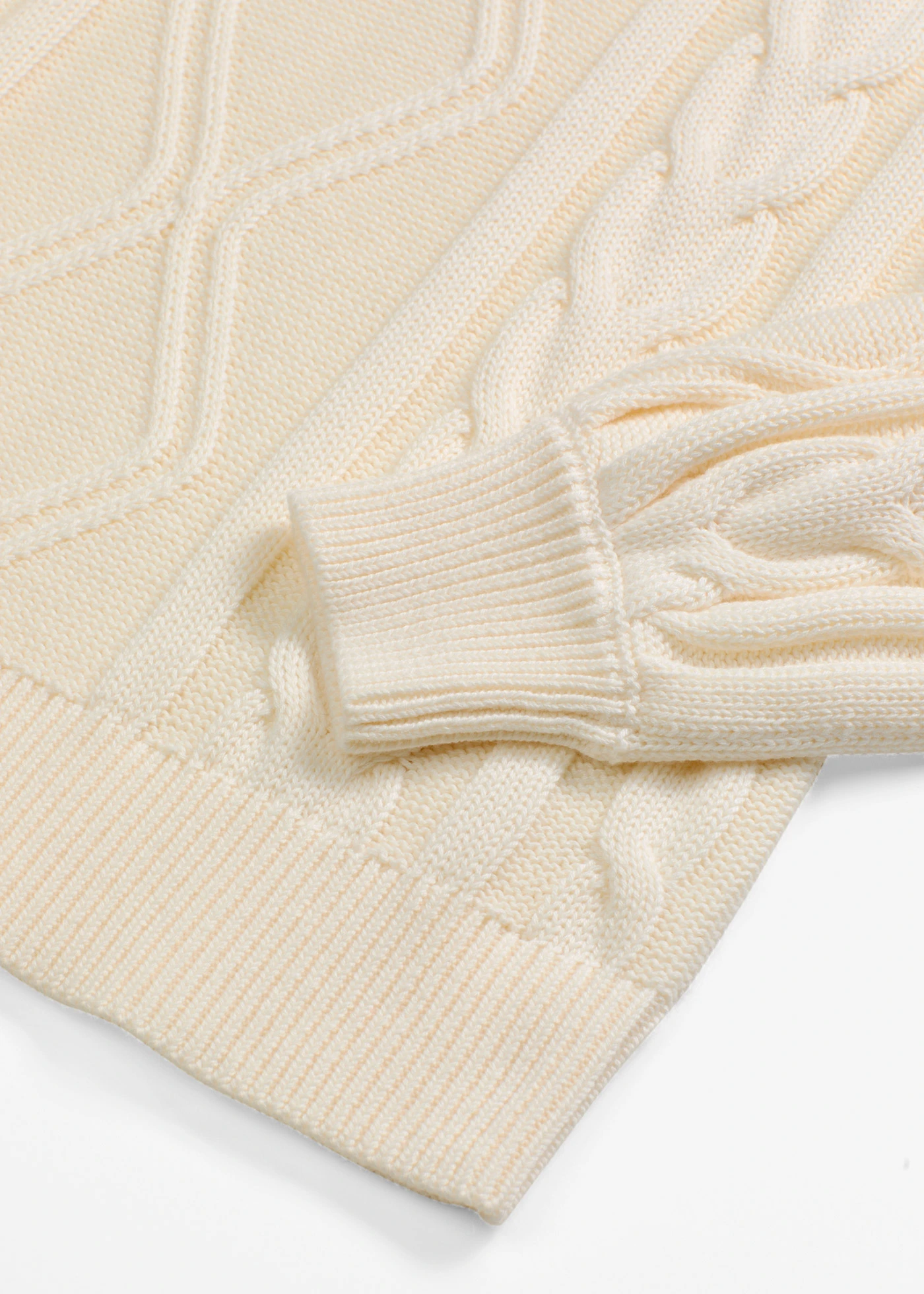 Oversize svetr s copánkovým vzorem • perlově bílá • bonprix obchod