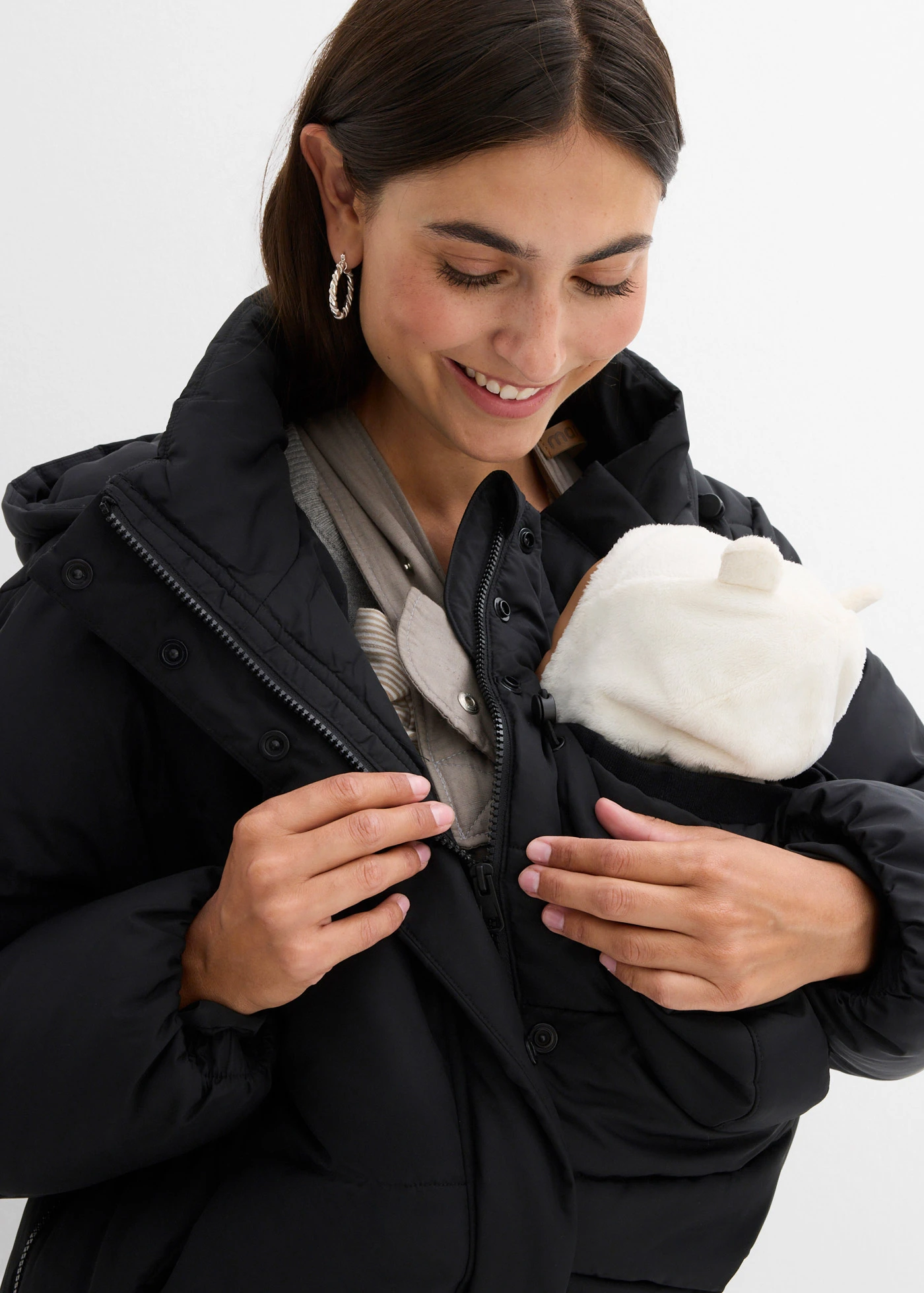 Těhotenská prošívaná bunda s nosicí vsadkou, vodoodpudivá 3 v 1 • černá • bonprix obchod