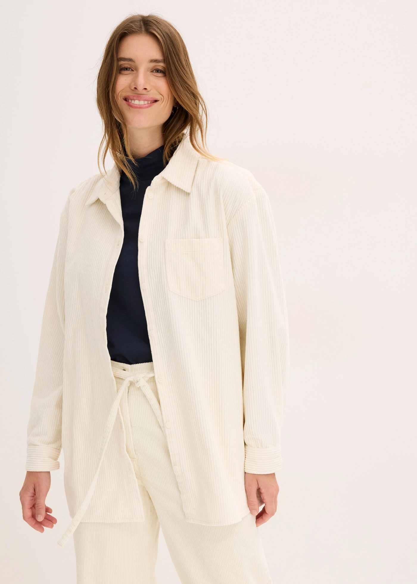 Manšestrová košile z bavlny • perlově bílá • bonprix obchod