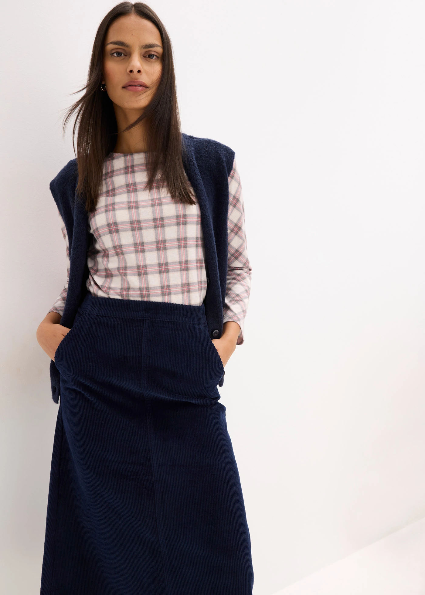 Corduroy midirok • inktblauw • bonprix online shop