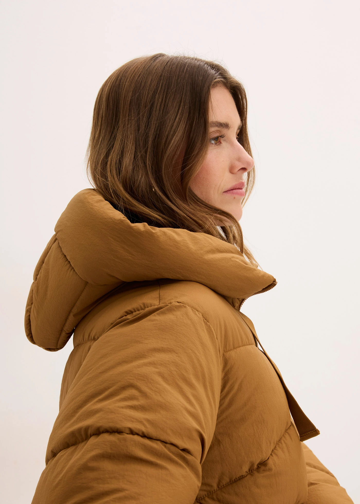 Voděodolná prošívaná bunda • koňakově hnědá • bonprix obchod