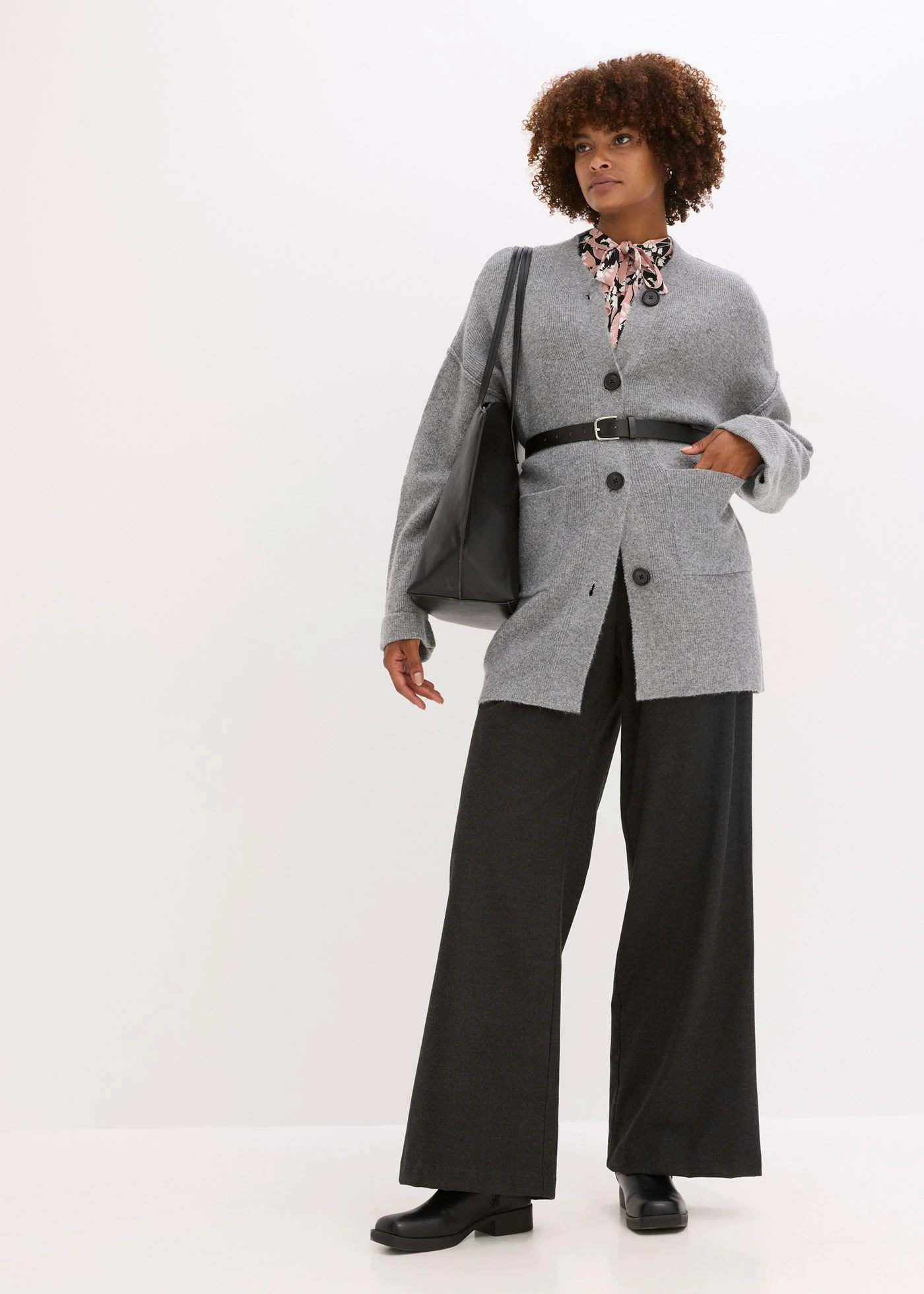 Gilet en maille avec ceinture • gris chiné • Boutique bonprix