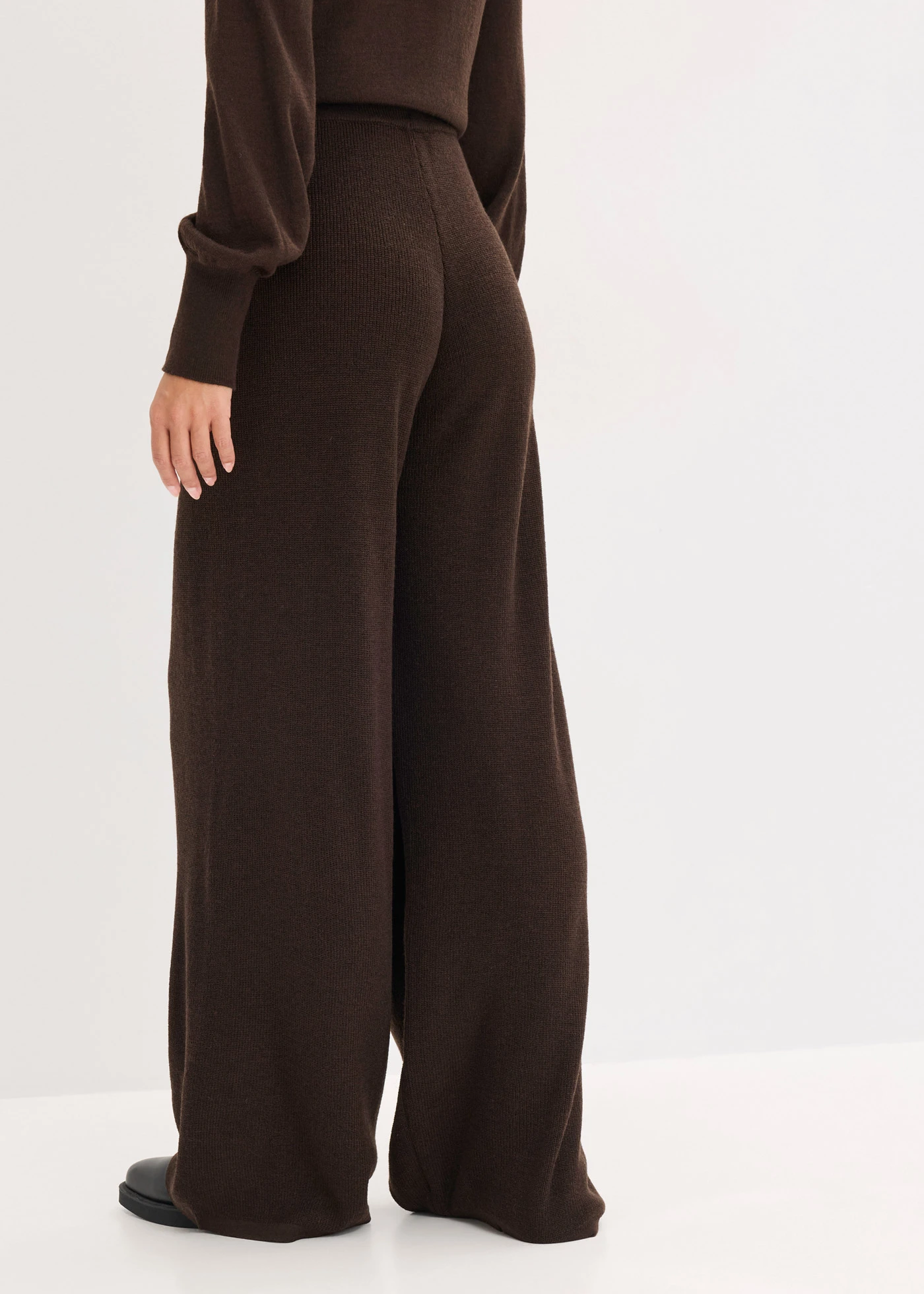 Kalhoty z jemné pleteniny • tmavě hnědý melír • bonprix obchod