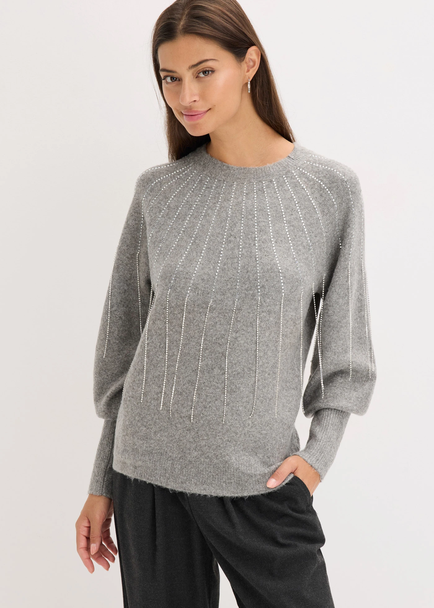 Pull avec application de strass • gris chiné • Boutique bonprix