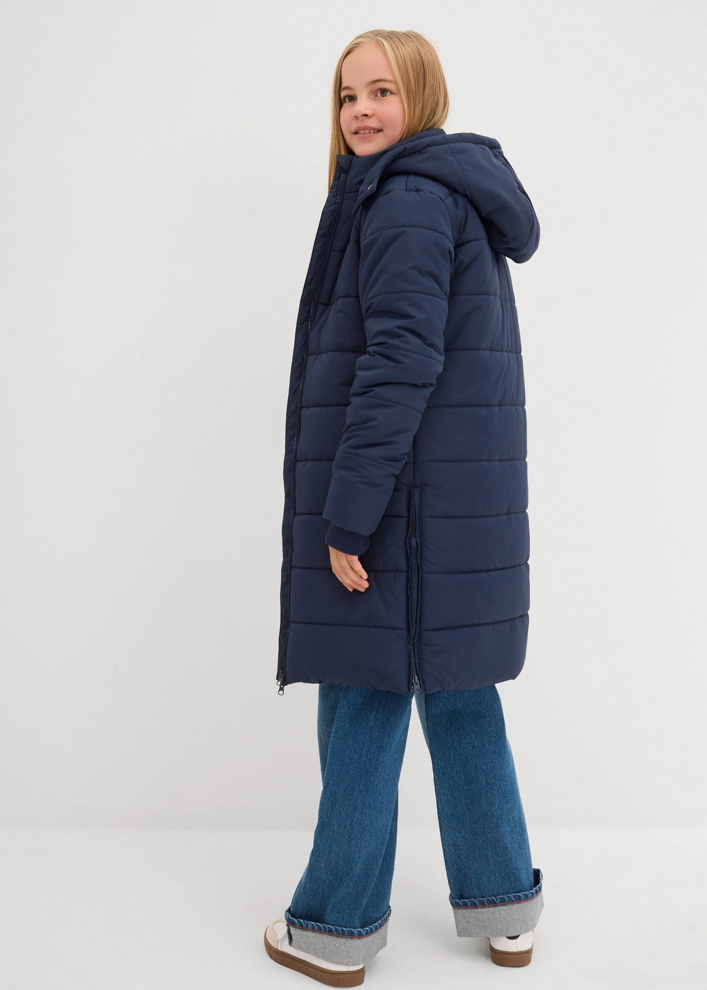 Geacă matlasată cu glugă detașabilă • bleumarin • magazin bonprix