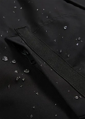 Nepromokavá funkční bunda se srolovatelnou kapucí a nárameníky • černá • bonprix obchod