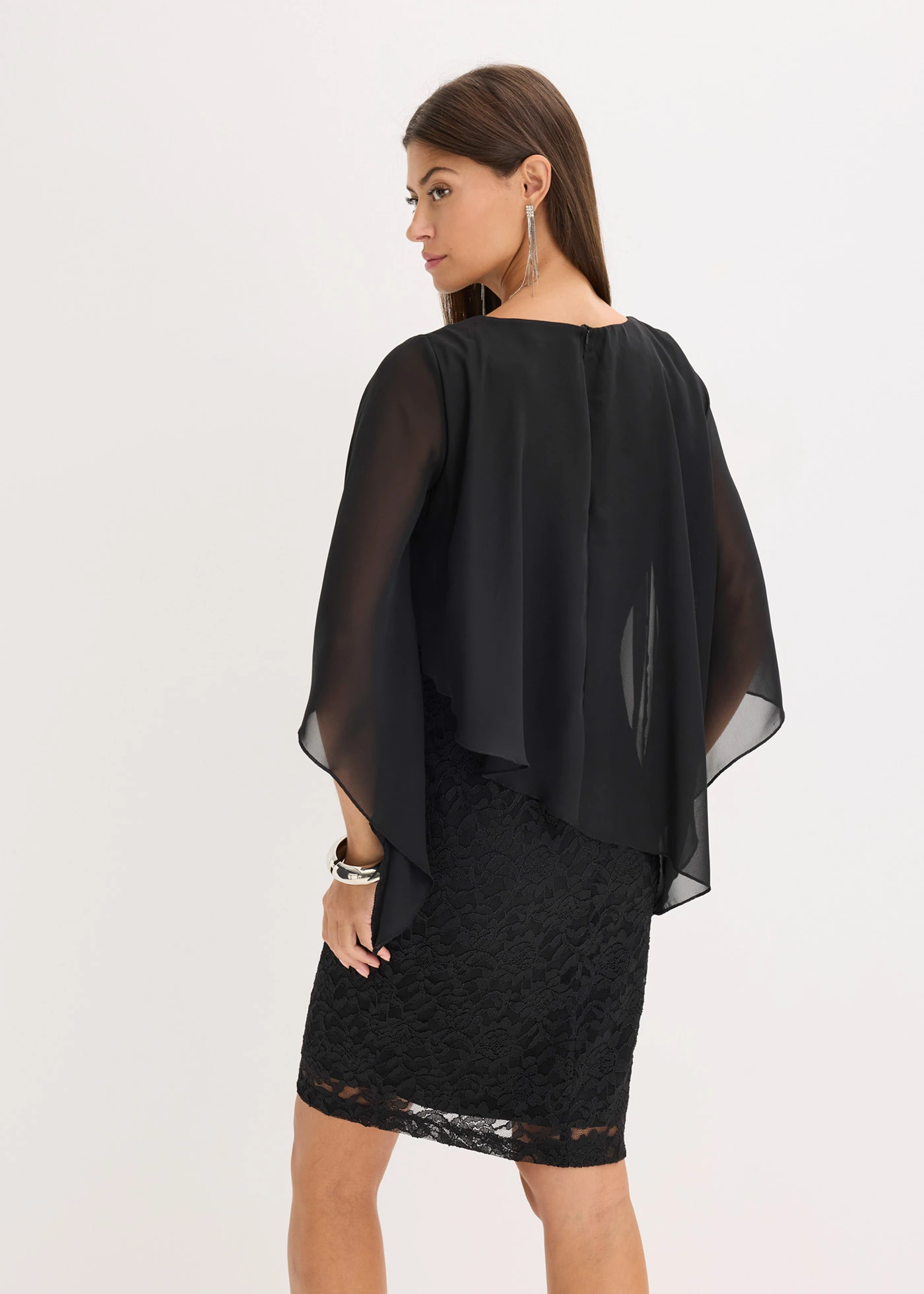 Rochie mini din dantelă cu parte suprapusă din șifon • negru • magazin bonprix