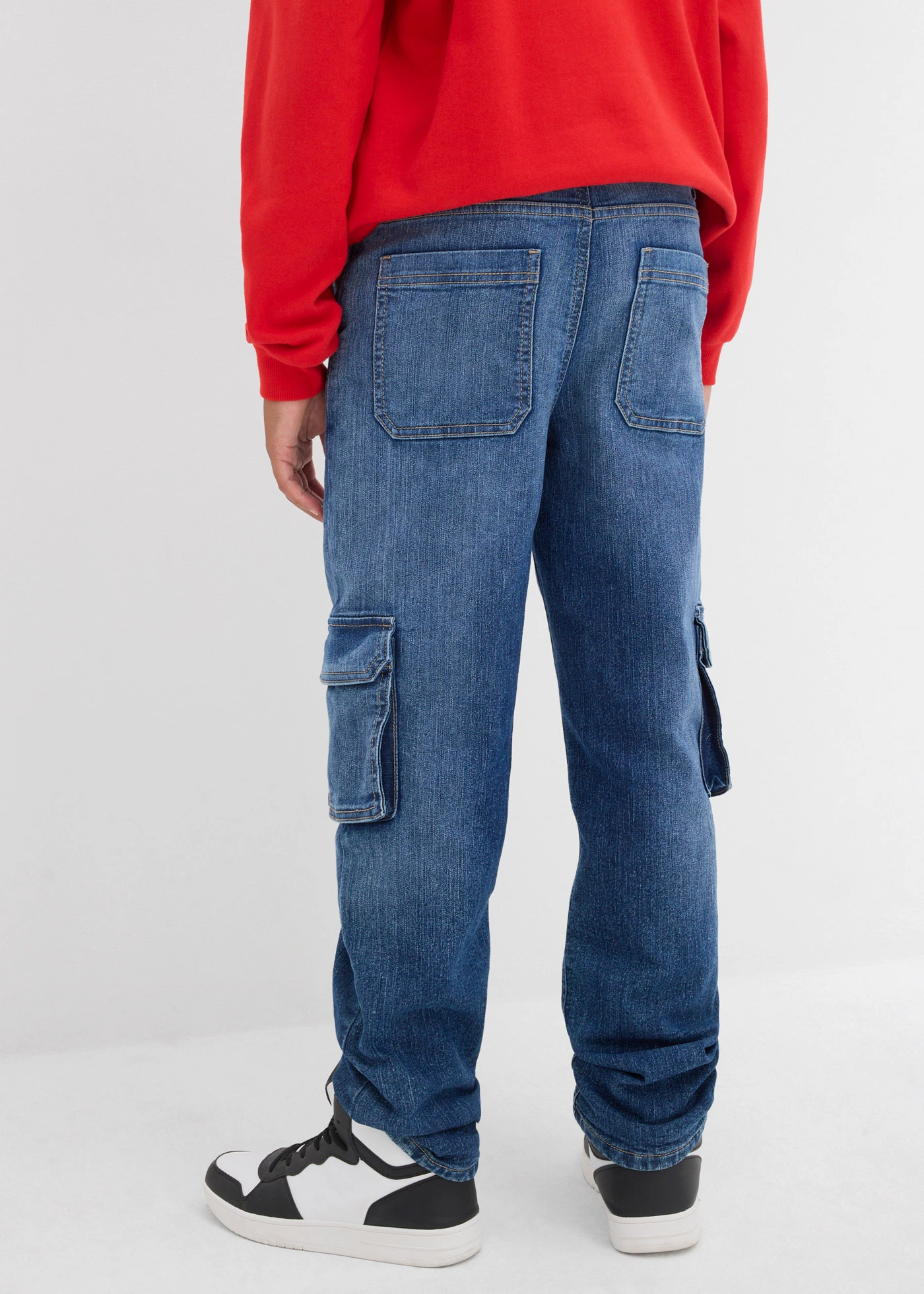 Jean cargo loose, doublure thermique en jersey, droit • bleu denim • Boutique bonprix