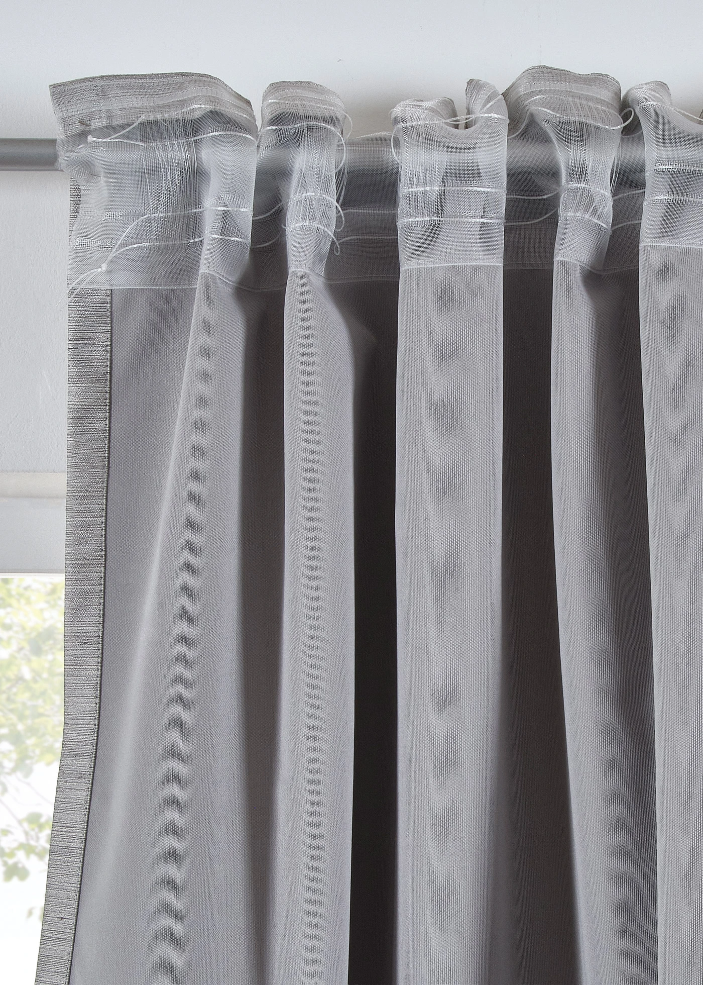 Rideau obscurcissant soyeux (1 pce) • gris • Boutique bonprix