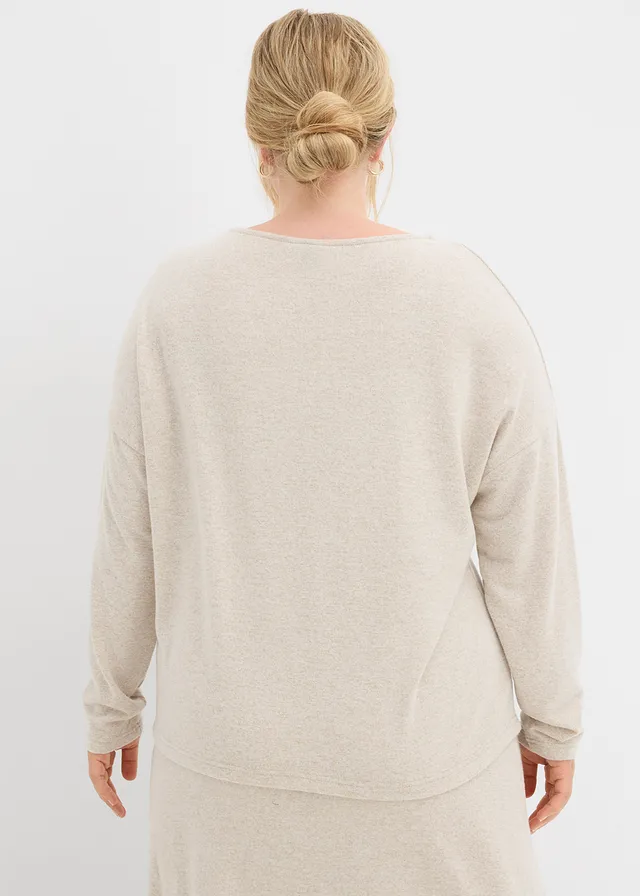 Trui, Kleur: lichtsand gemêleerd
