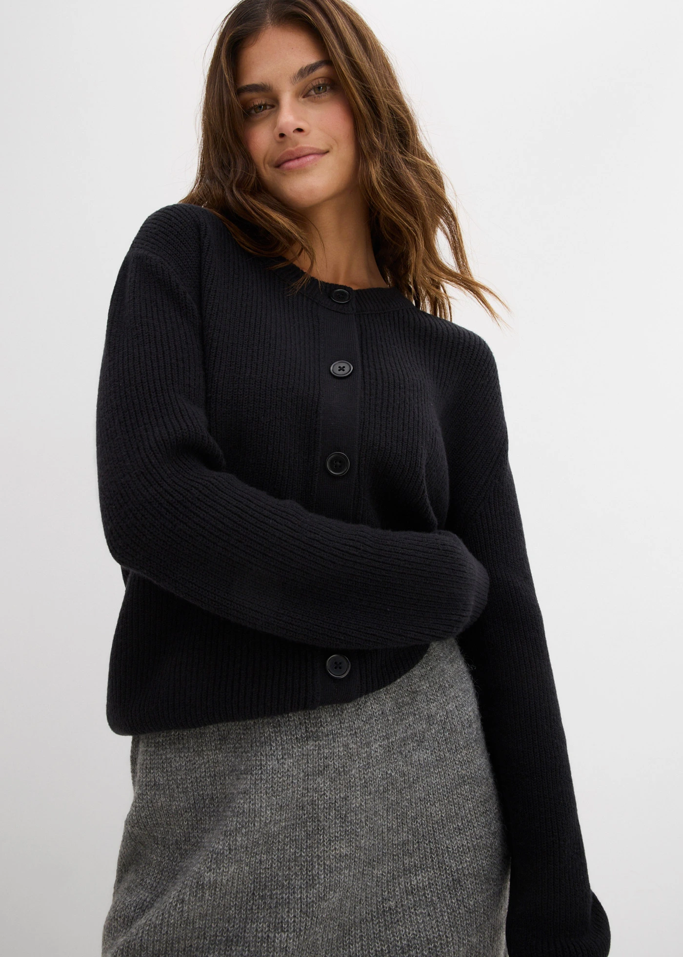 Krátká pletená sukně • antracitová melír • bonprix obchod