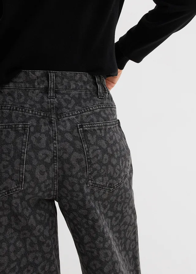Wide leg jeans, mid waist • donkergrijs denim luipaardprint • product-page.page-title-suffix