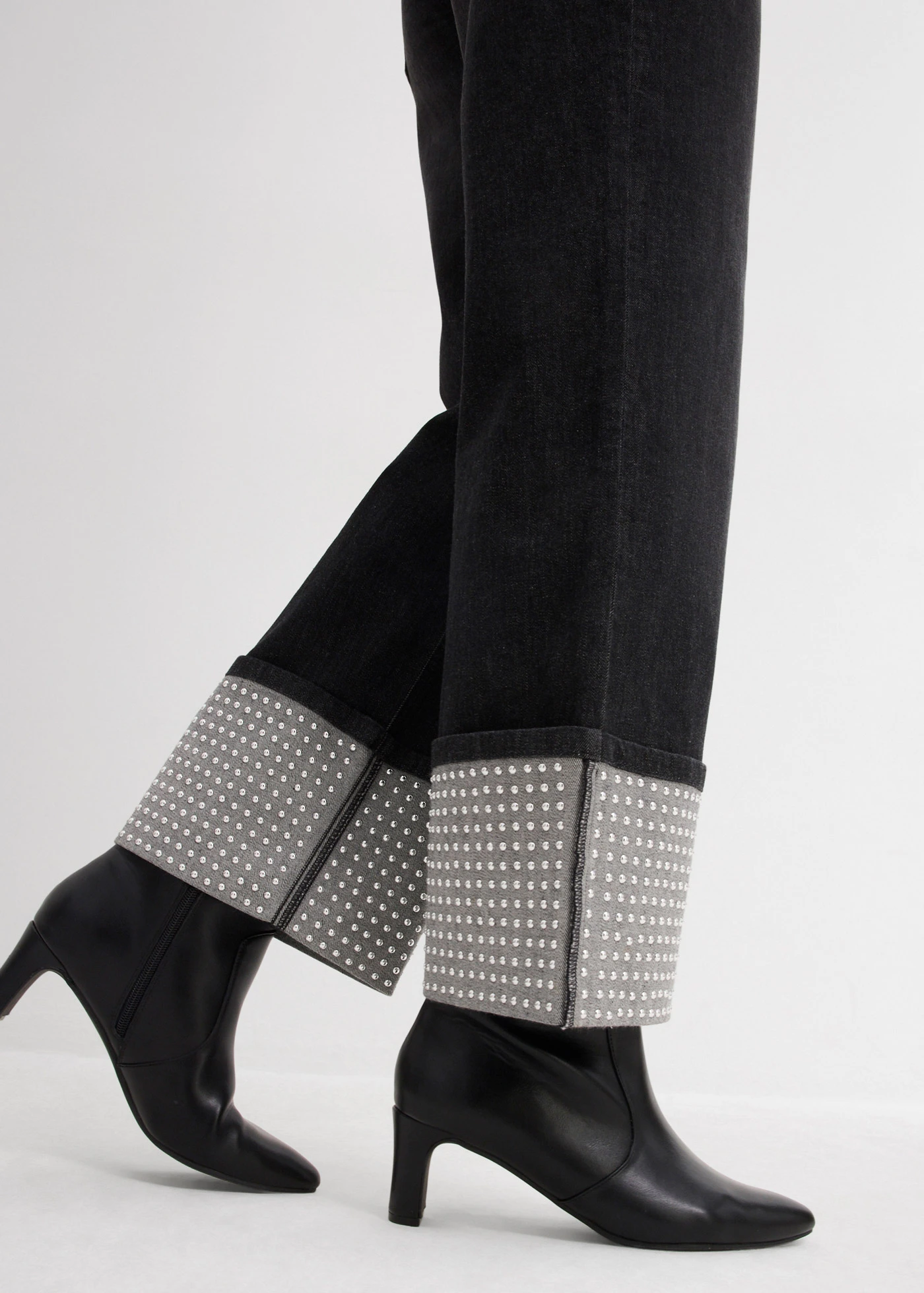 Džíny Straight, High Waist, s ohrnutou záložkou • černý denim used • bonprix obchod