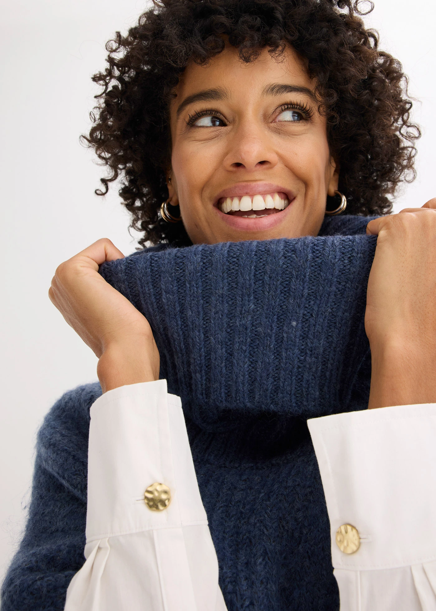 Pull poncho en laine mélangée • indigo • Boutique bonprix