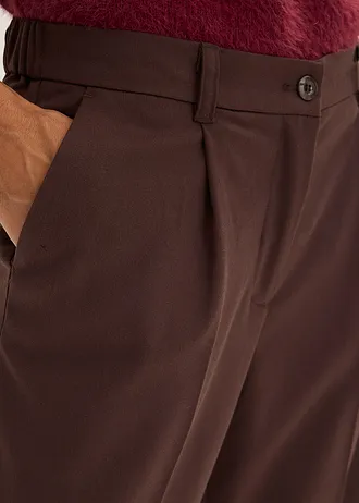 Pantalon large à pinces • marron foncé • Boutique bonprix