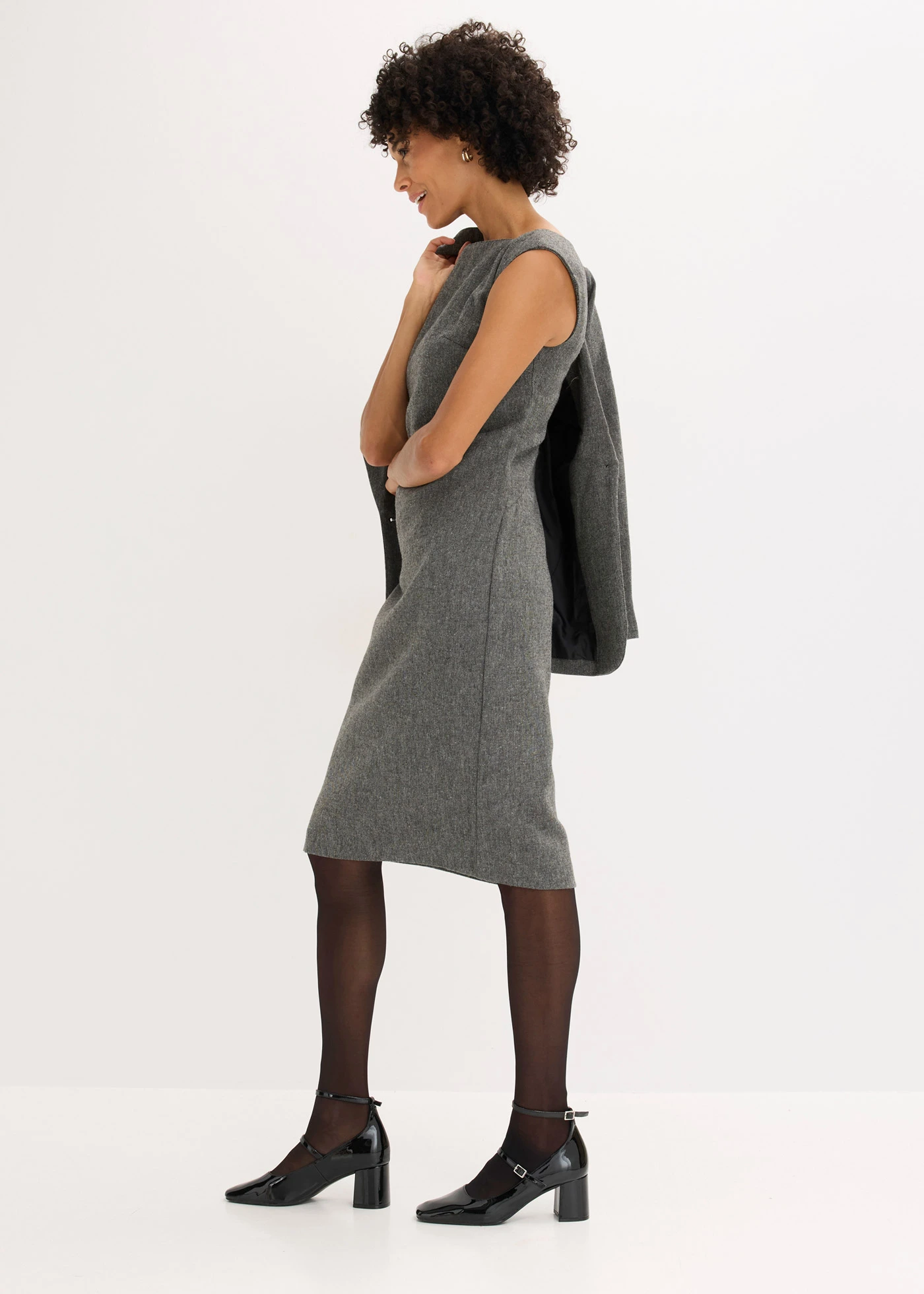 Robe fourreau, aspect tweed • noir-écru chiné • Boutique bonprix