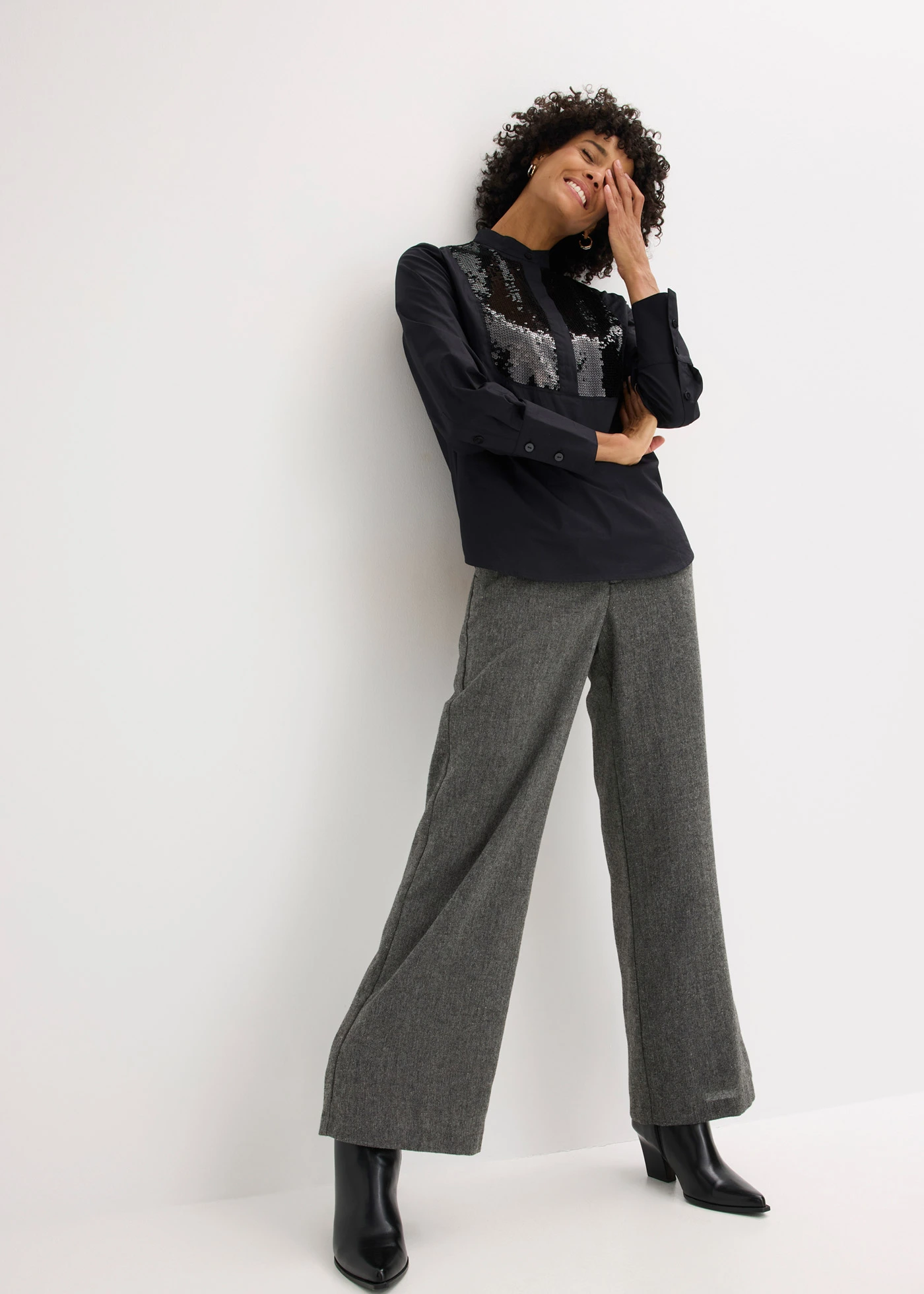 Tunică cu paiete • negru • magazin bonprix