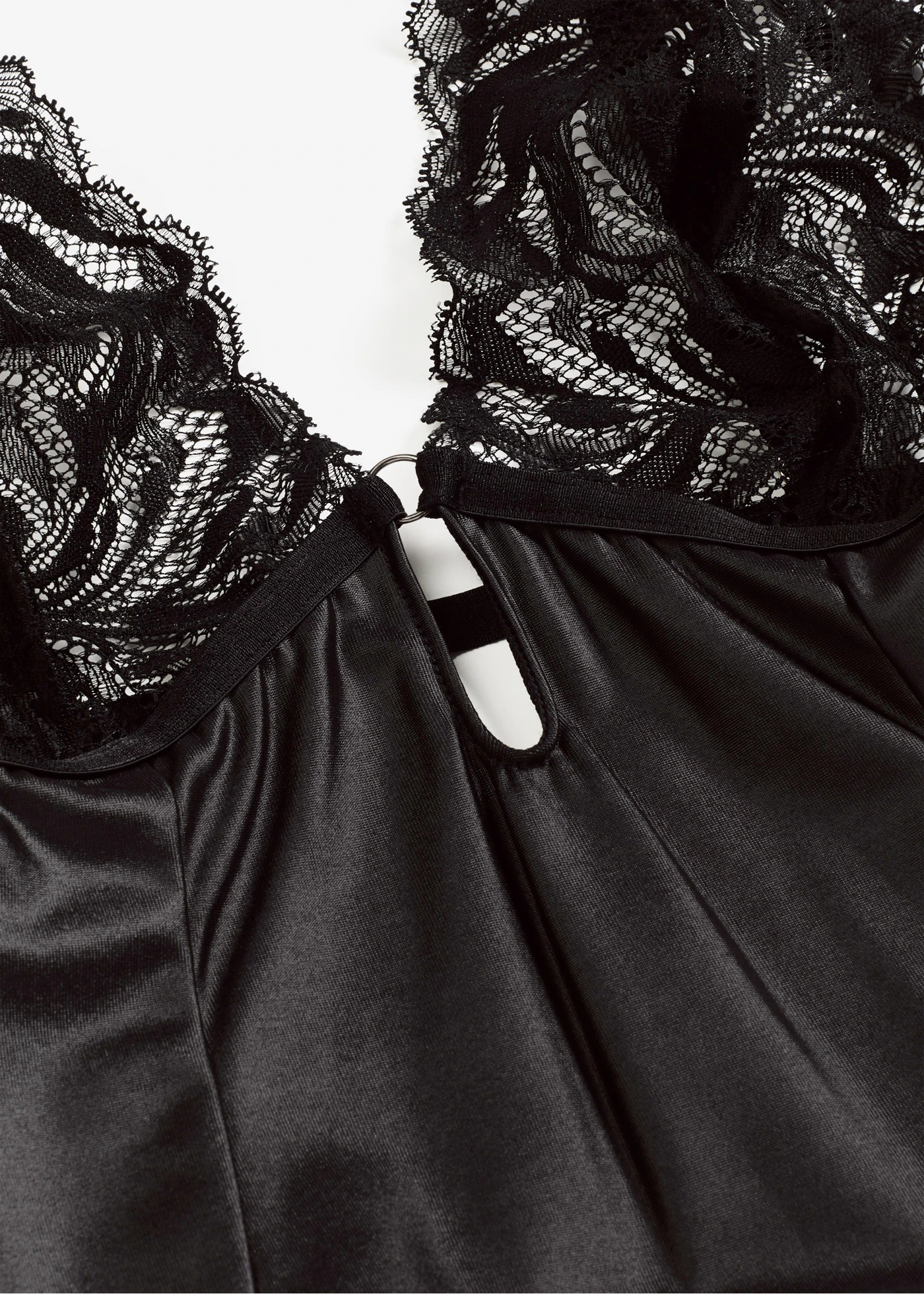 Body cu aspect wetlook și portjartier detașabil • negru • magazin bonprix