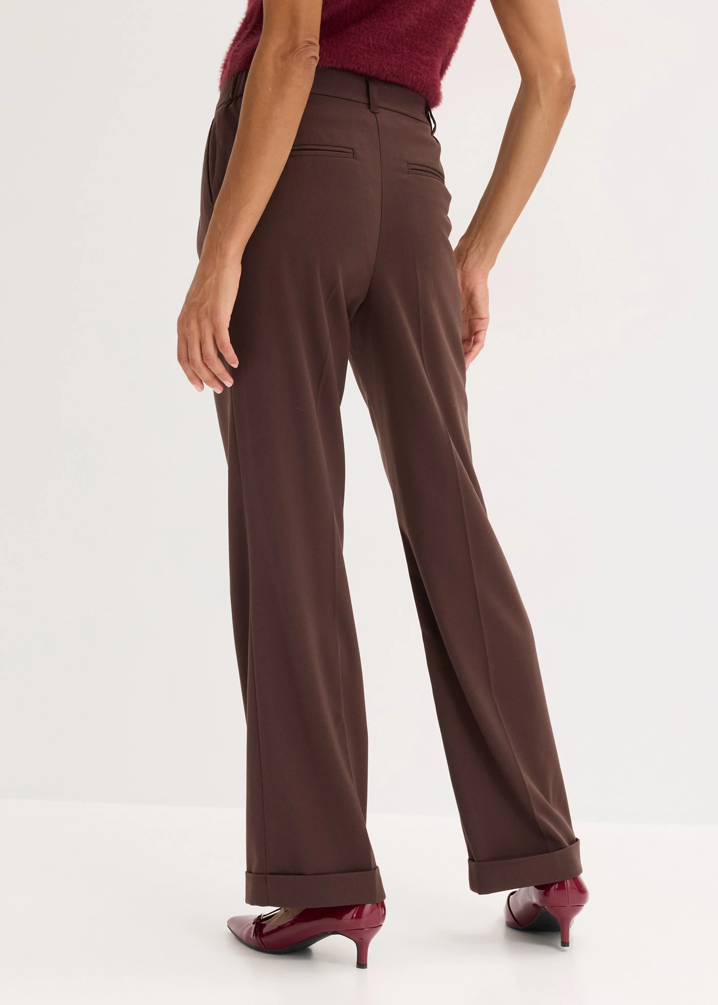 Pantalon large à pinces • marron foncé • Boutique bonprix
