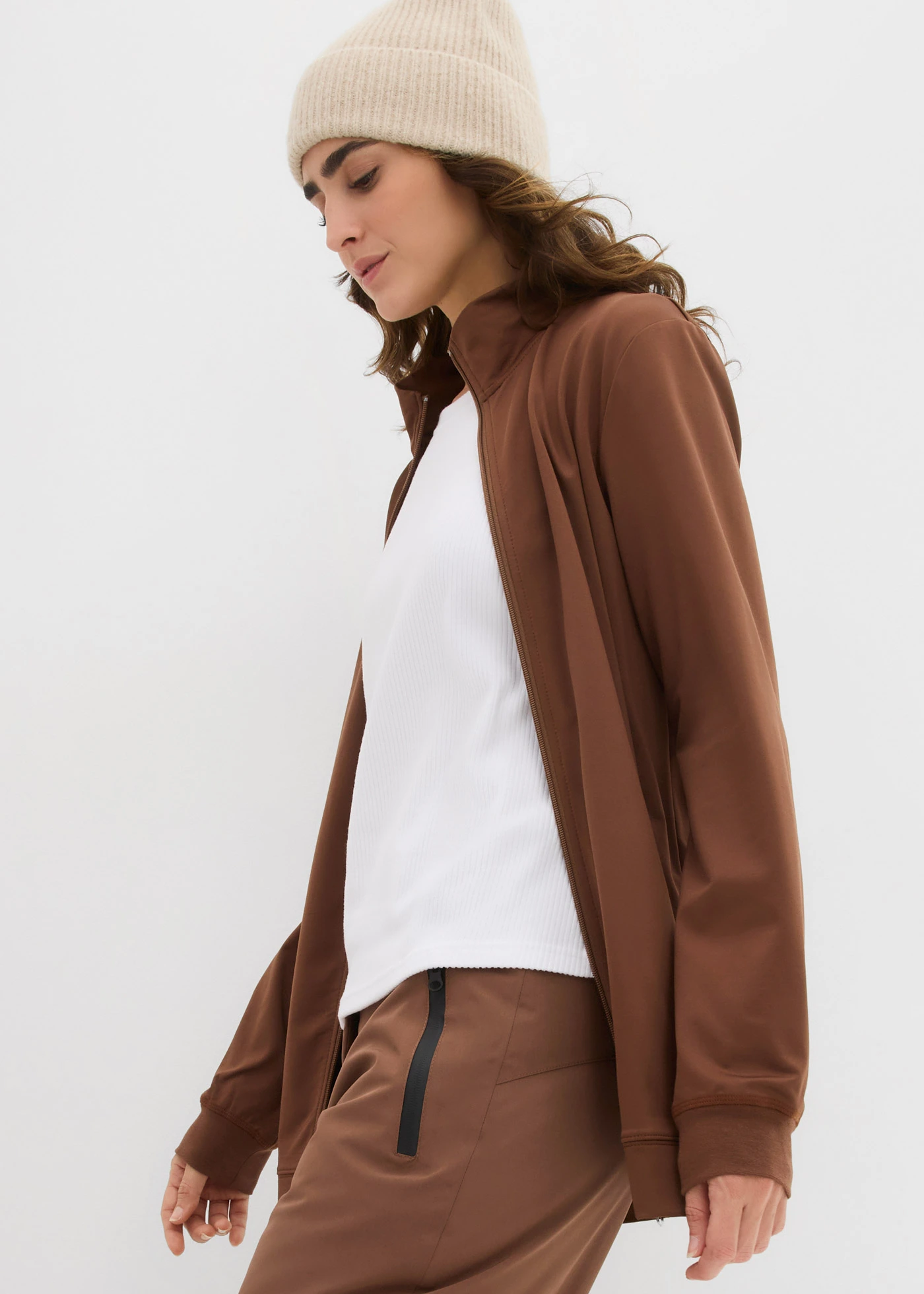 Termo mikina • světle hnědá • bonprix obchod