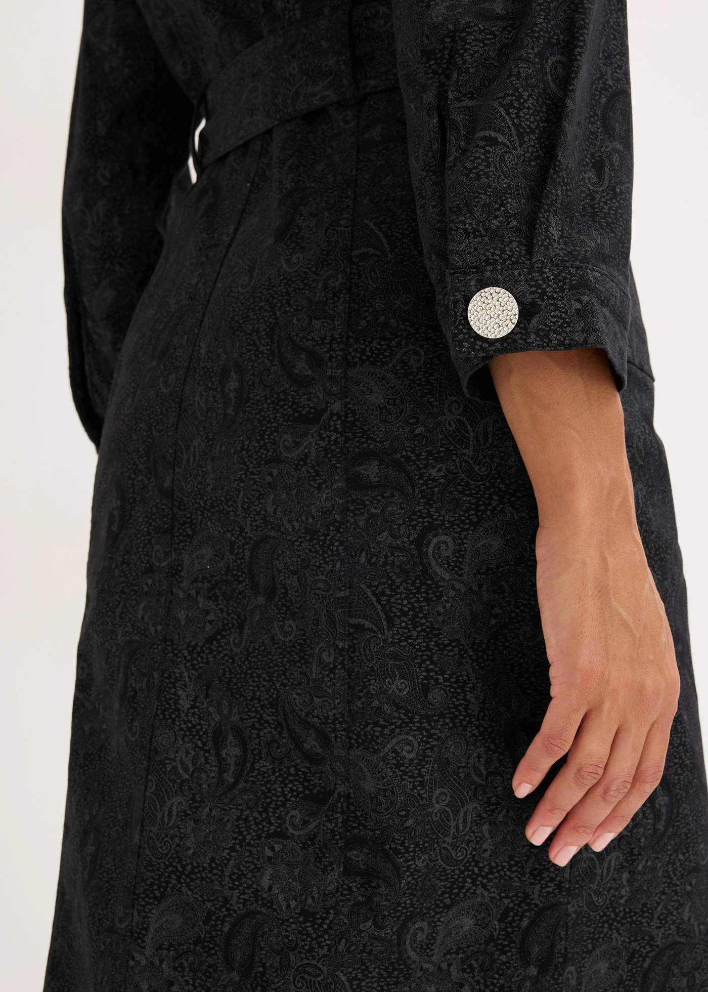 Keprové šaty s opaskem (2dílná souprava) • černo-kouřově šedá s kašmírovým vzorem • bonprix obchod