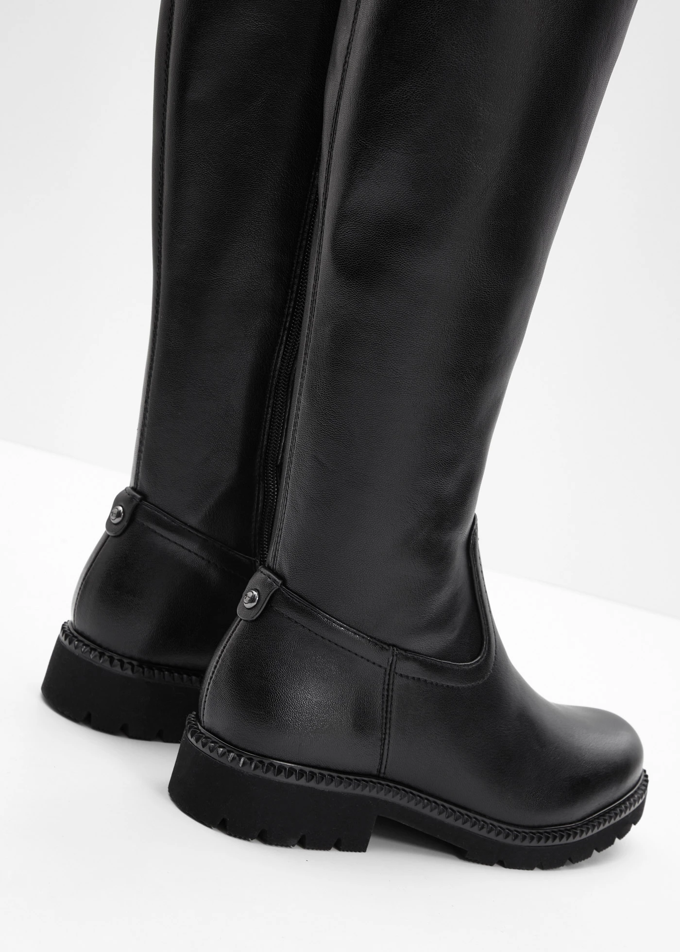 Kozačky značky Tamaris • černá • bonprix obchod