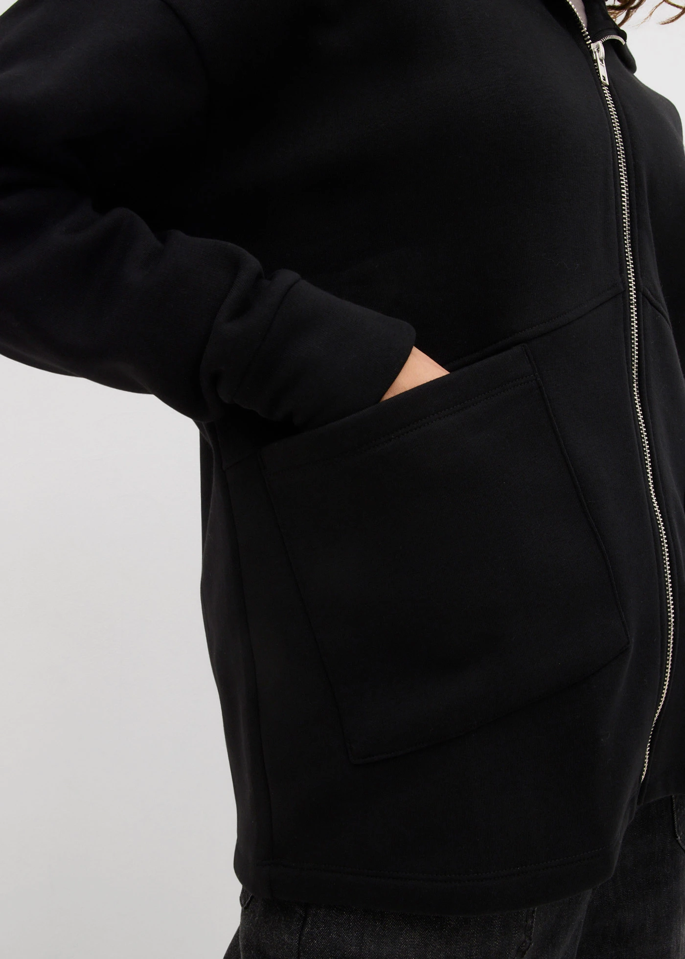 Oversize mikina na zapínání • černá • bonprix obchod