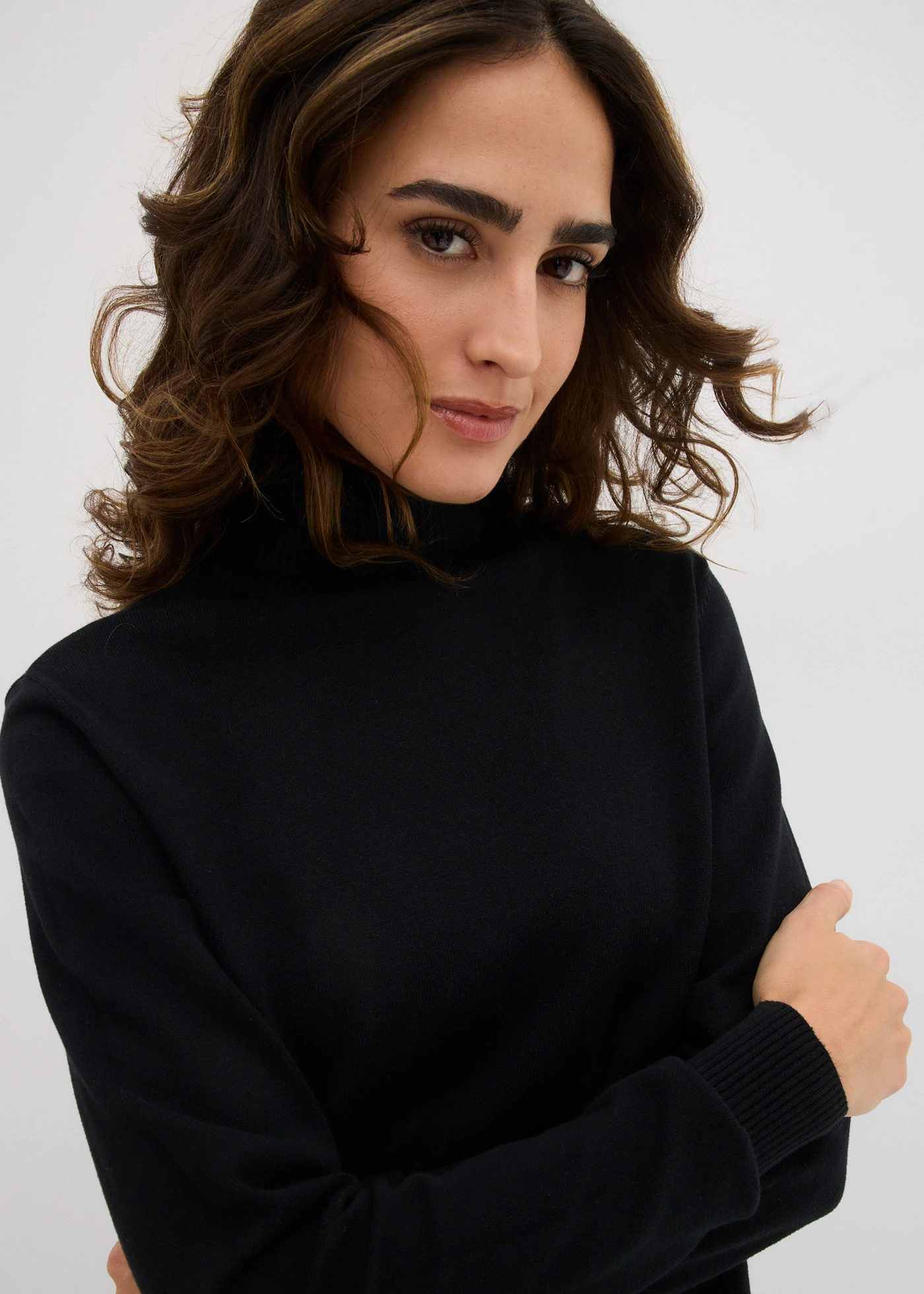 Garbó nyakú pulóver • fekete • bonprix áruház