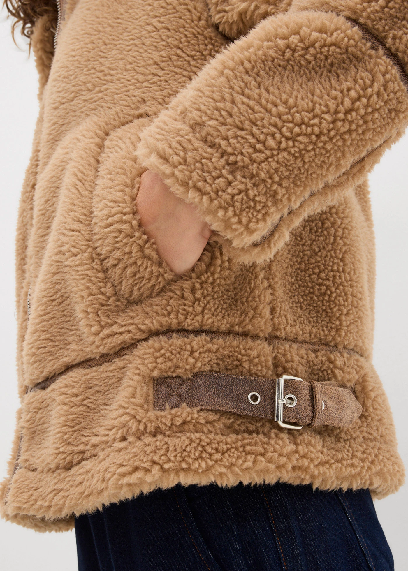 Veste en sherpa • camel • Boutique bonprix