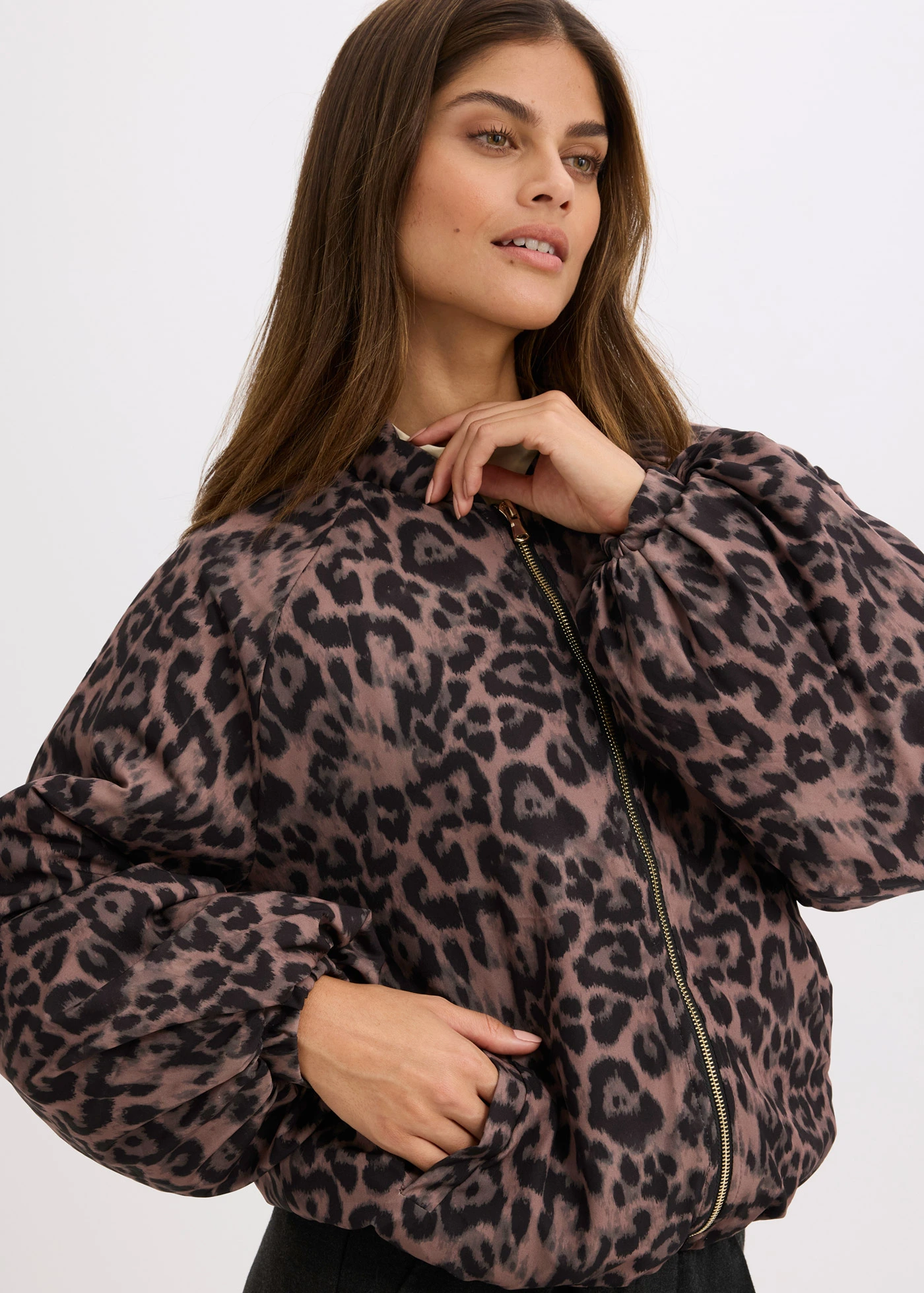Blouson rembourré • marron léopard • Boutique bonprix
