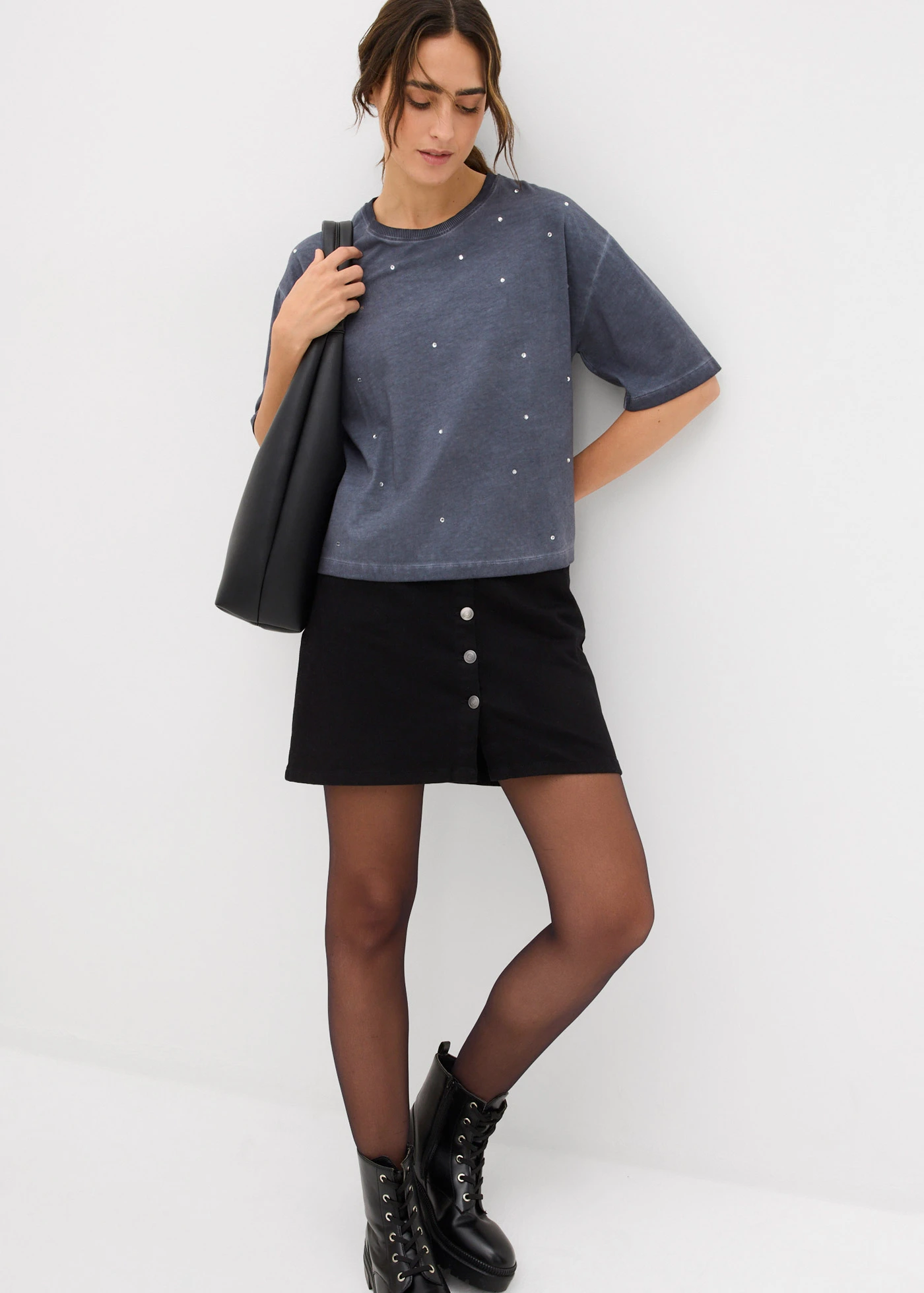 T-shirt met glittersteentjes van puur katoen • nachtblauw washed • bonprix online shop