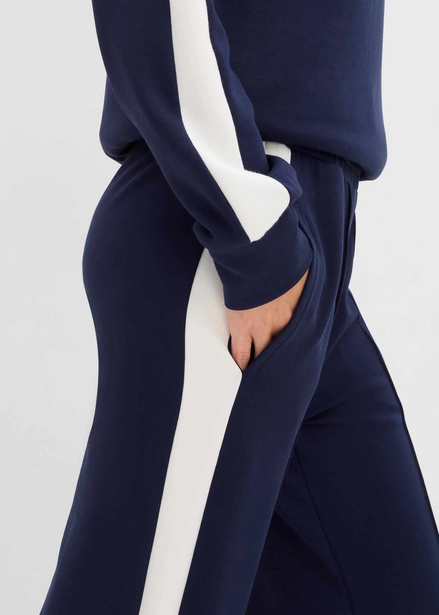 Pantalon de jogging en interlock • bleu • Boutique bonprix