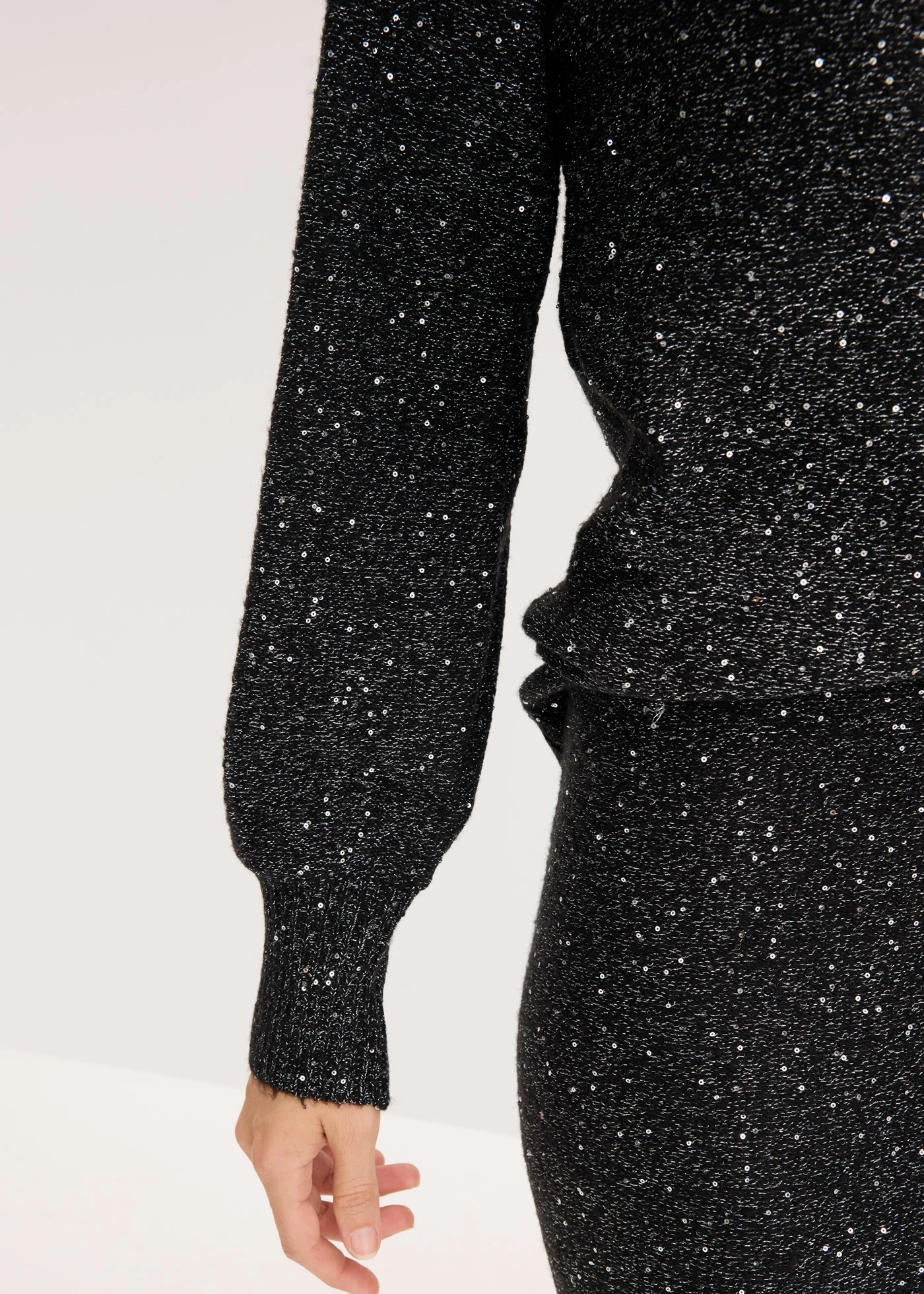 Svetr • černá • bonprix obchod