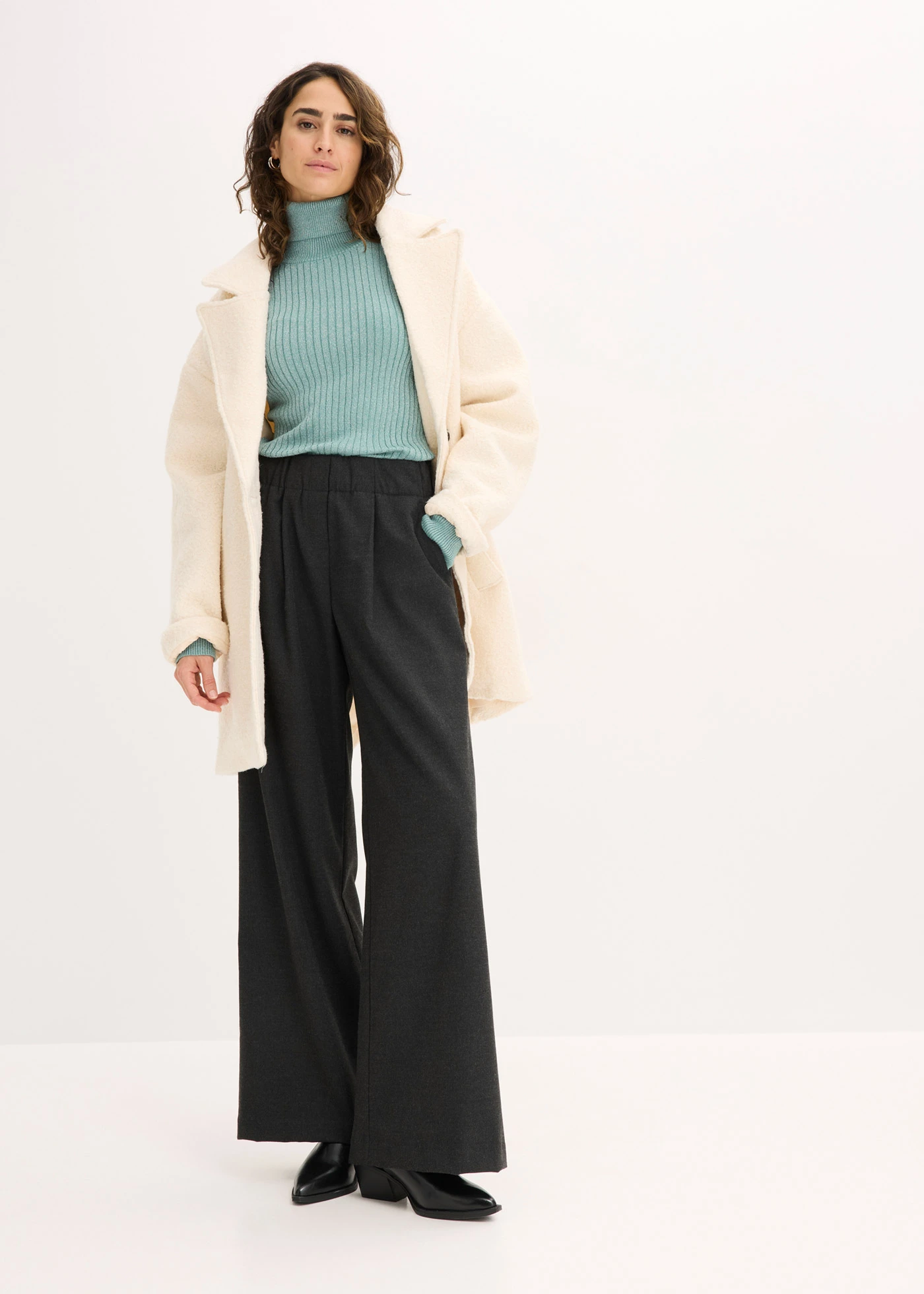 Geribde trui met glittergaren • rooksalie-zilverkleur • bonprix online shop